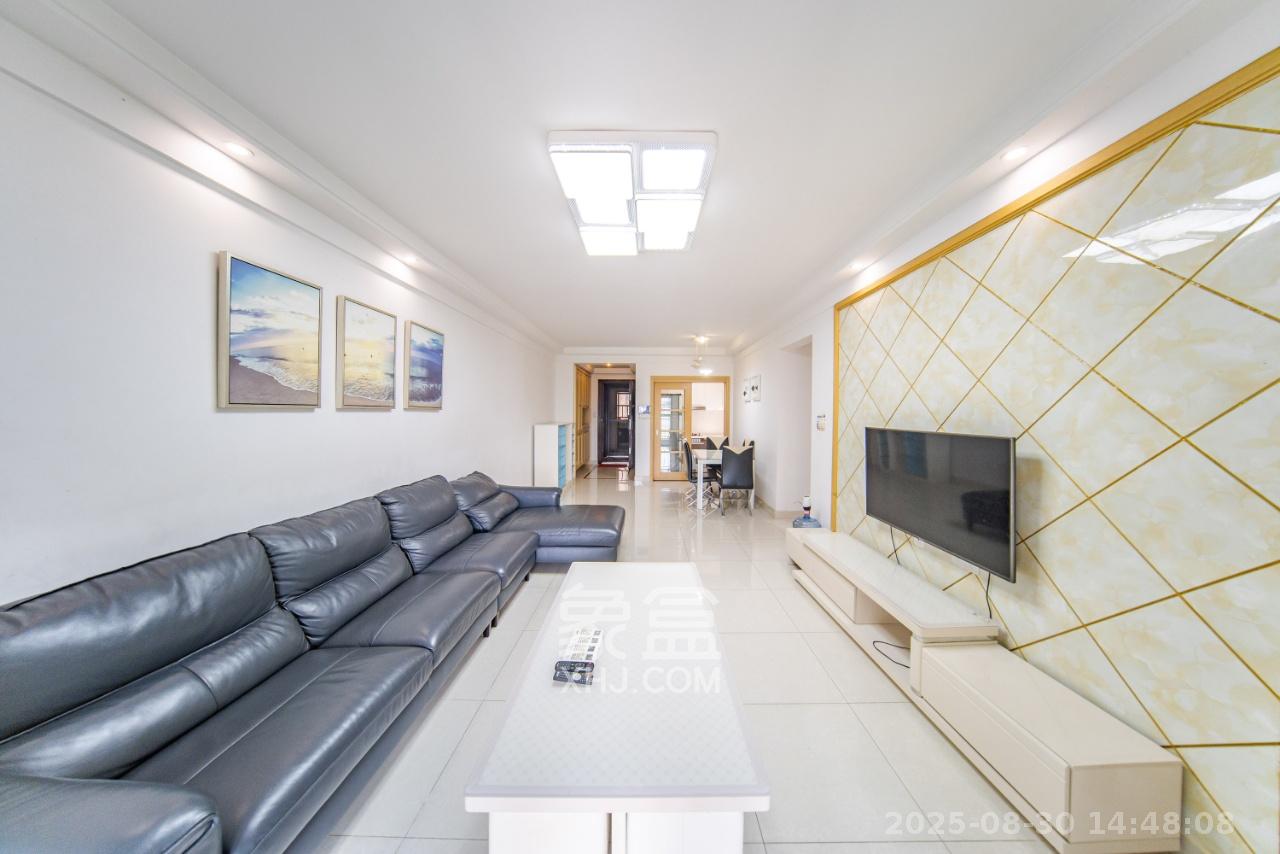 中海国际三期  3室2厅2卫    2400.0元/月 中海国际三期  3室2厅2卫    2400.0元/月