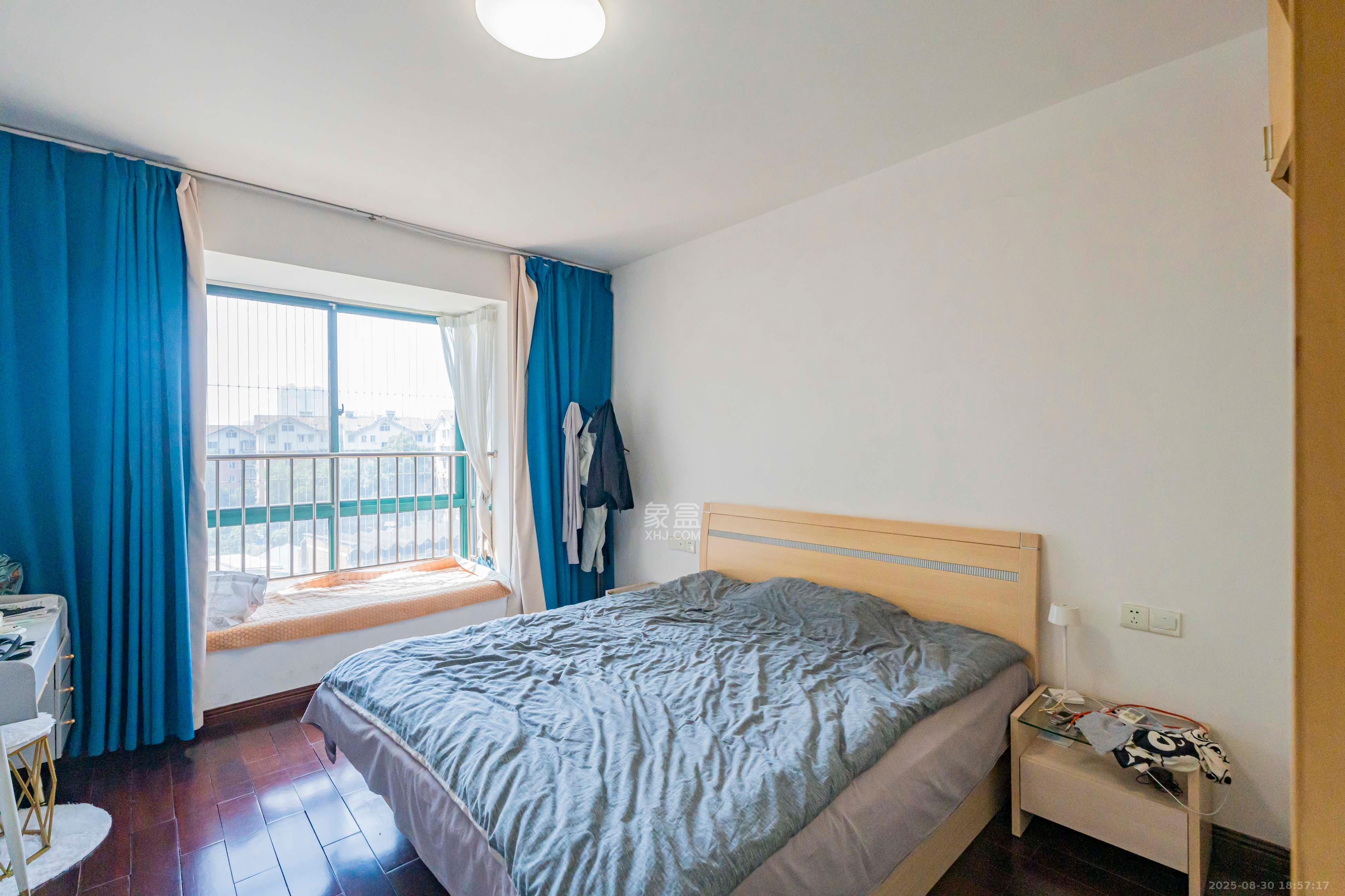 才子佳苑一期/二期  3室2厅1卫    75.0万 才子佳苑一期/二期  3室2厅1卫    75.0万卧室