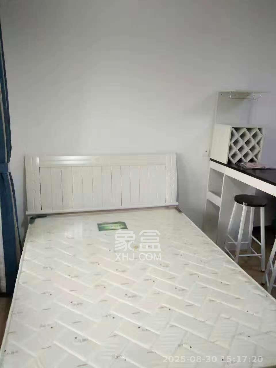 中海国际二期  1室1厅1卫    1100.0元/月室内图