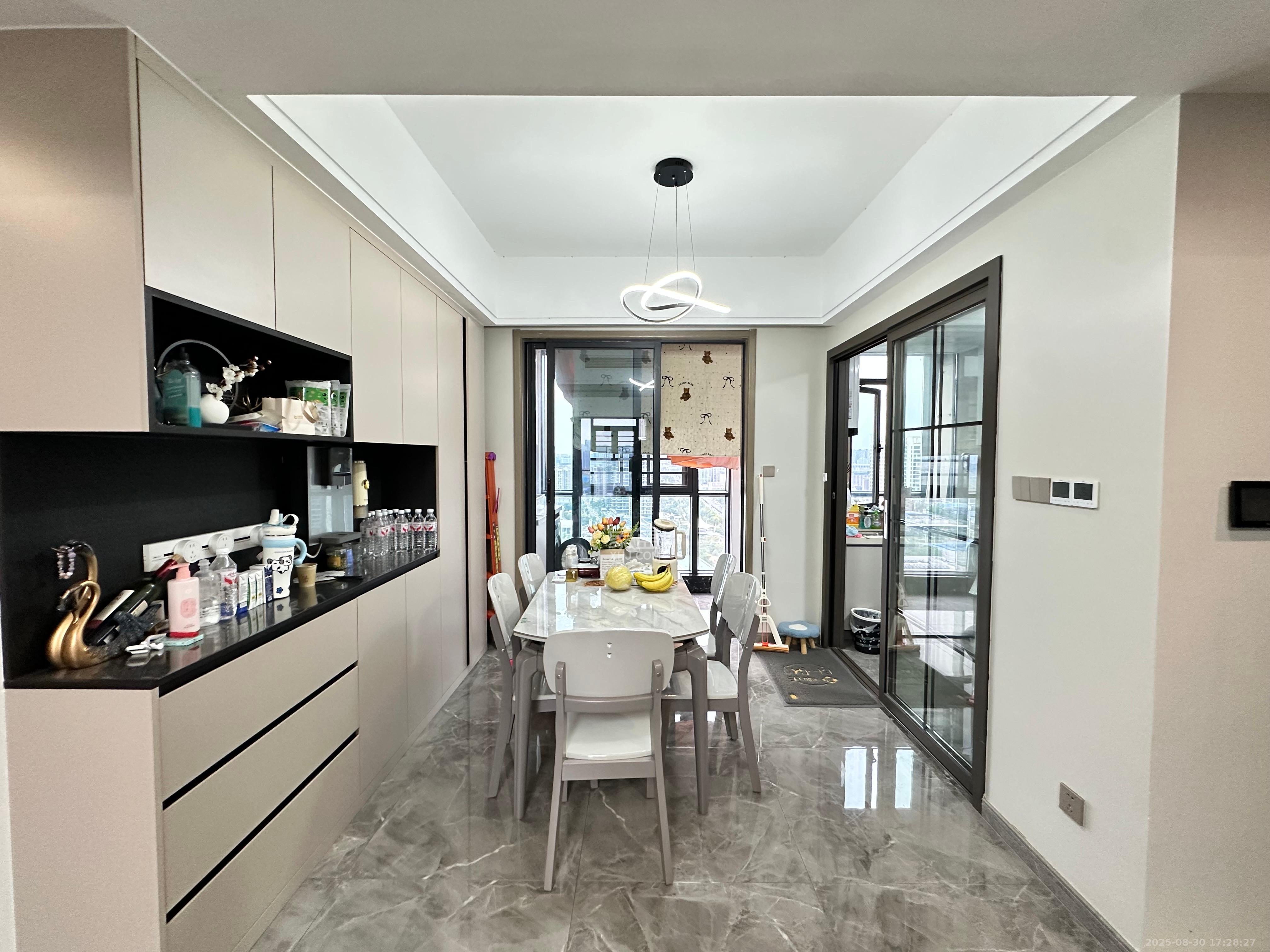 梅溪枫林  3室2厅2卫    3500.0元/月 梅溪枫林  3室2厅2卫    3500.0元/月室内图