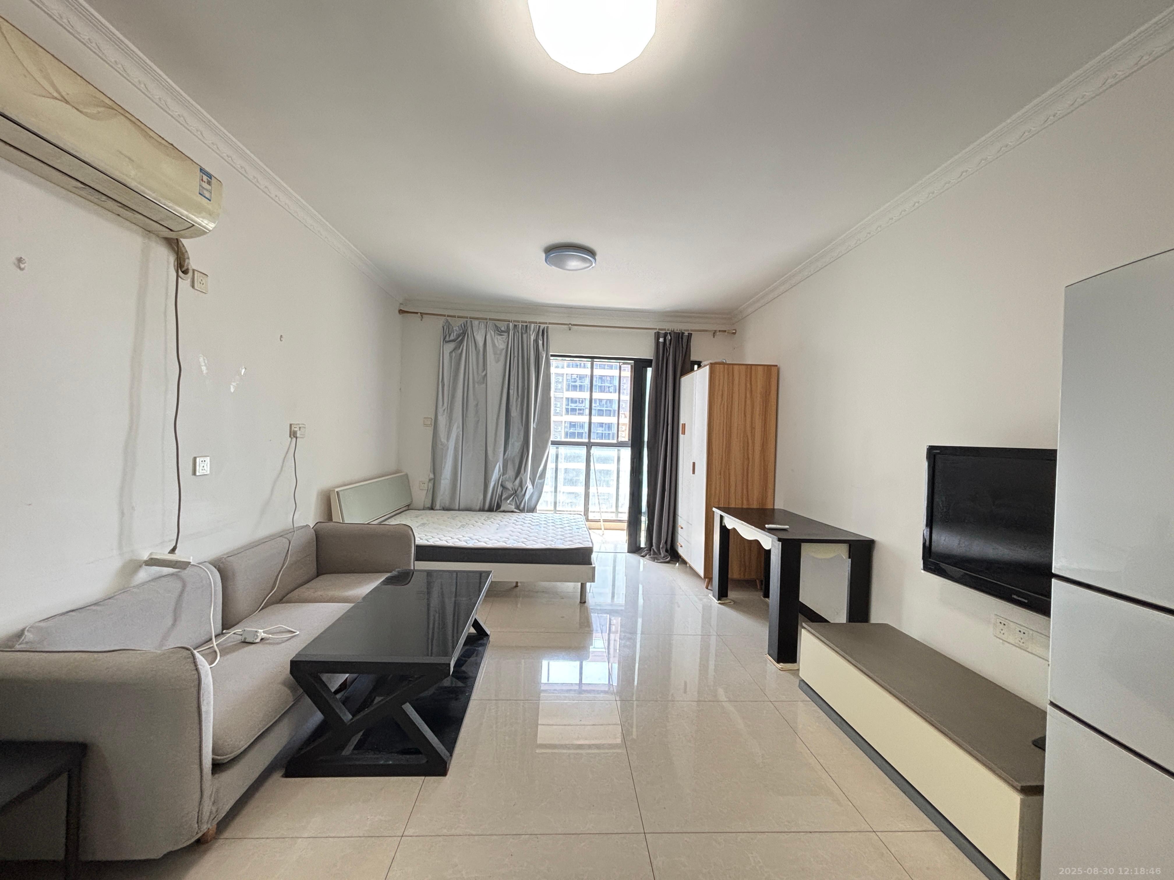 蓝山郡  1室1厅1卫    1300.0元/月 蓝山郡  1室1厅1卫    1300.0元/月室内图