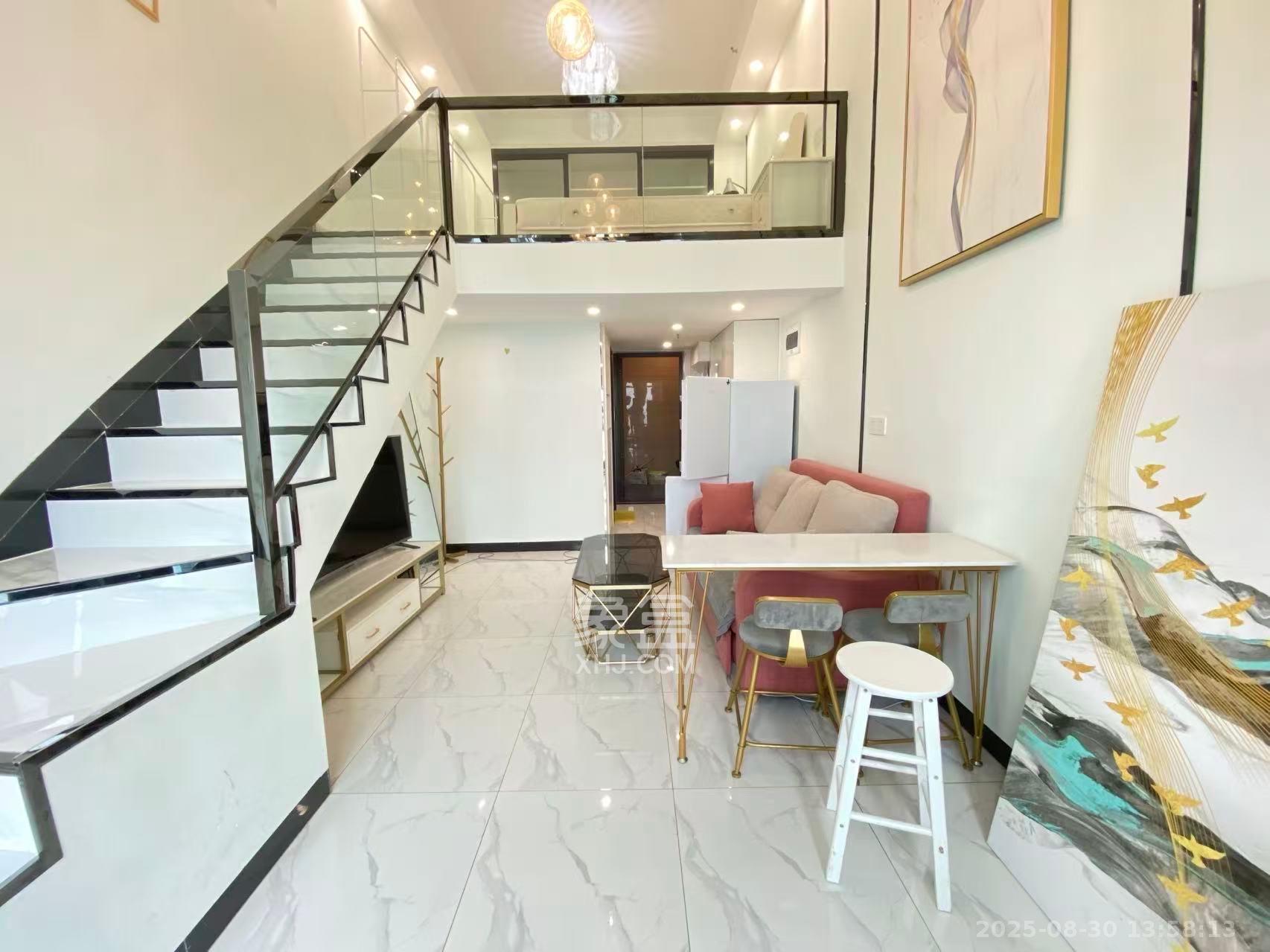 东盈商业广场(华泉城市广场)  1室1厅1卫    2400.0元/月 东盈商业广场(华泉城市广场)  1室1厅1卫    2400.0元/月