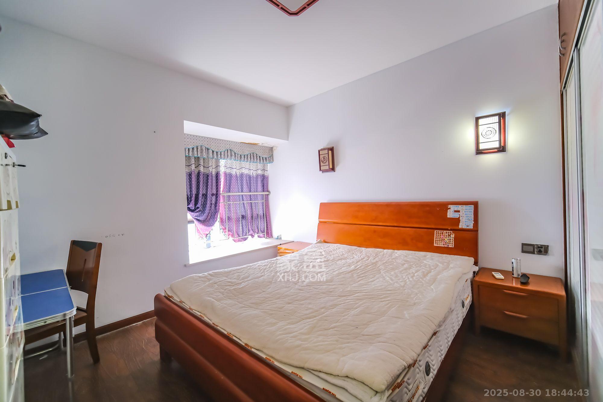 盛地尊域 4室2厅2卫 2000.0元/月 盛地尊域 4室2厅2卫 2000.0元/月室内图