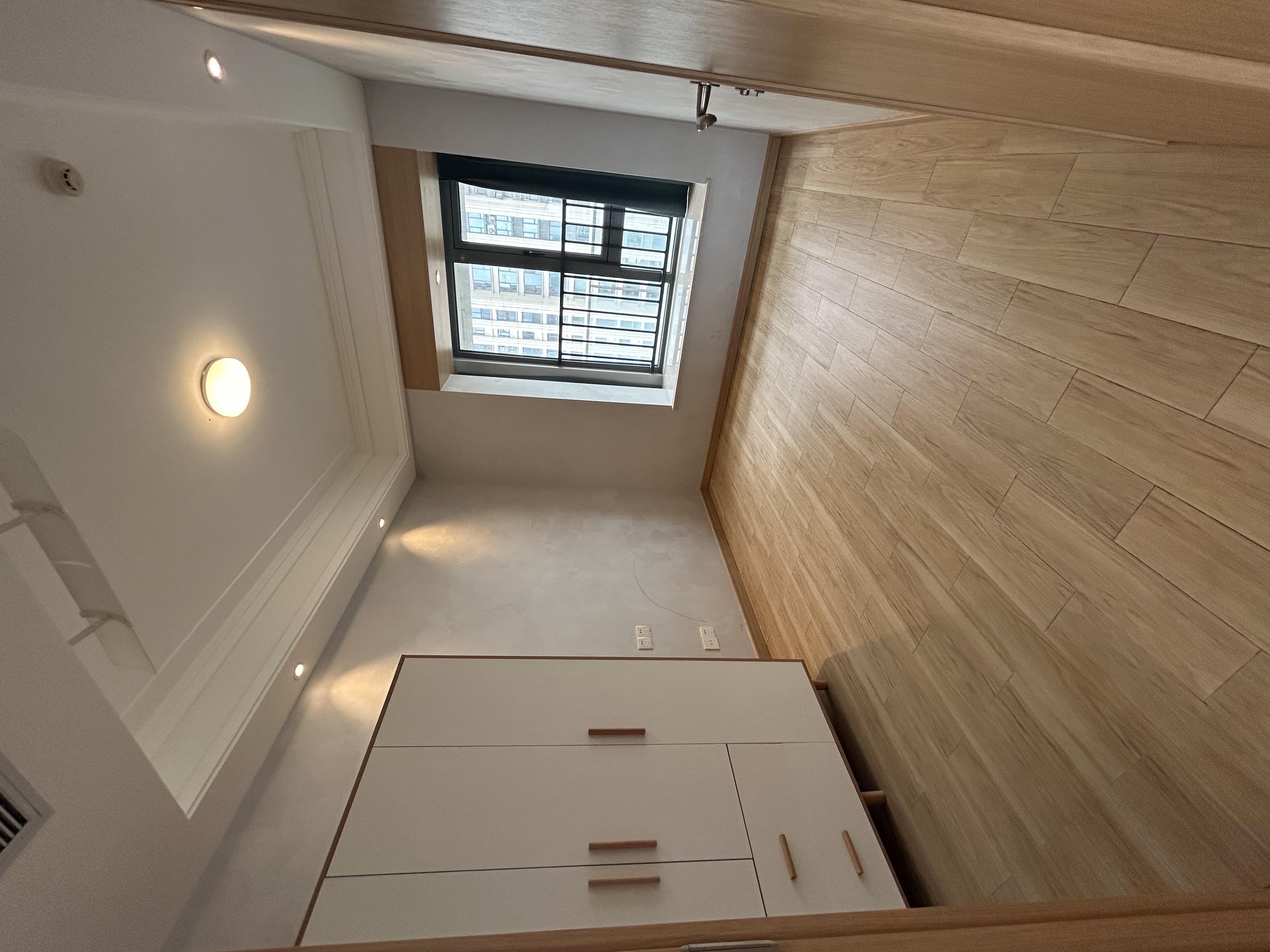 龙兴公馆 4室2厅1卫 5500.0元/月 龙兴公馆 4室2厅1卫 5500.0元/月室内图