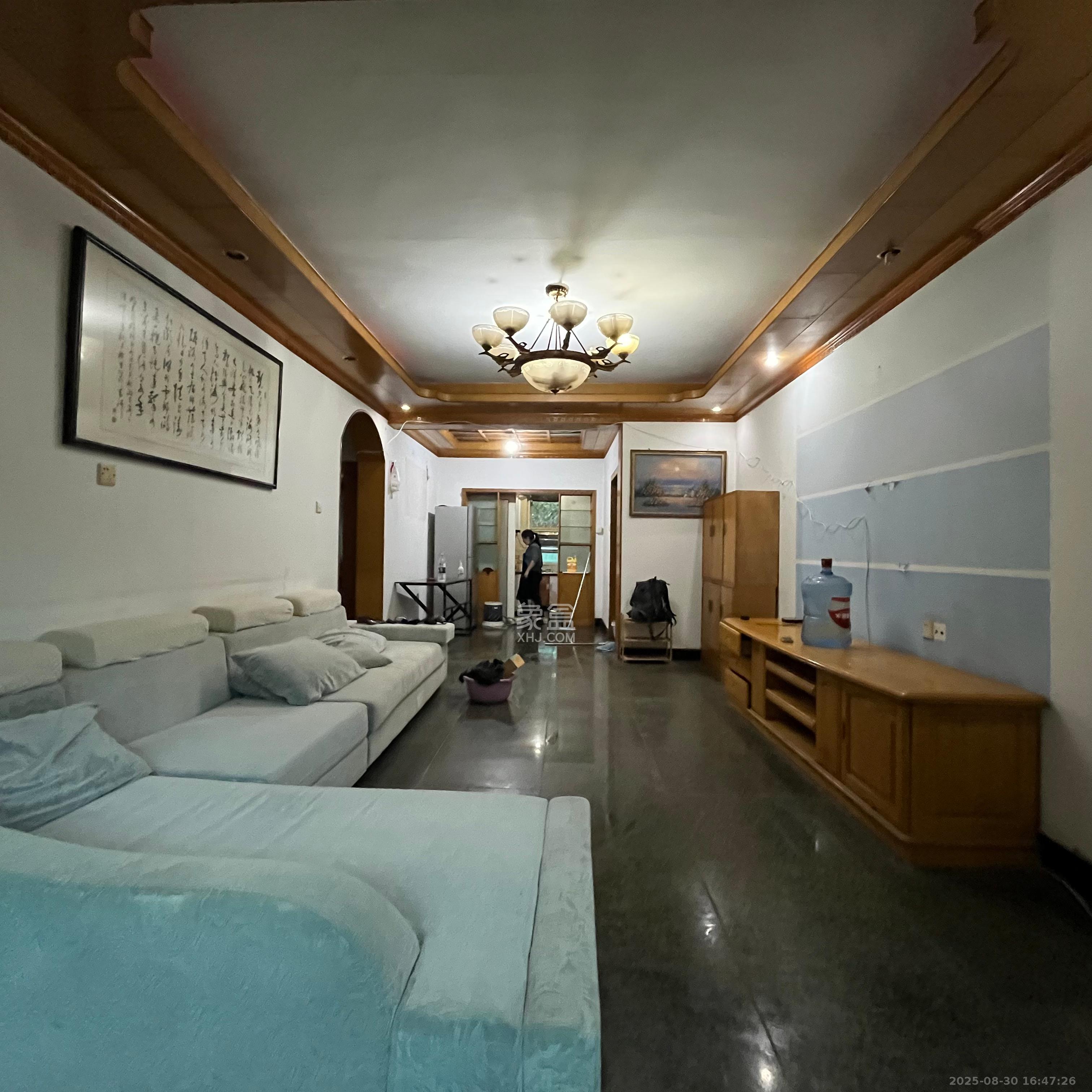 南湖路水工机械厂宿舍 1室2厅1卫 1500.0元/月 南湖路水工机械厂宿舍 1室2厅1卫 1500.0元/月室内图