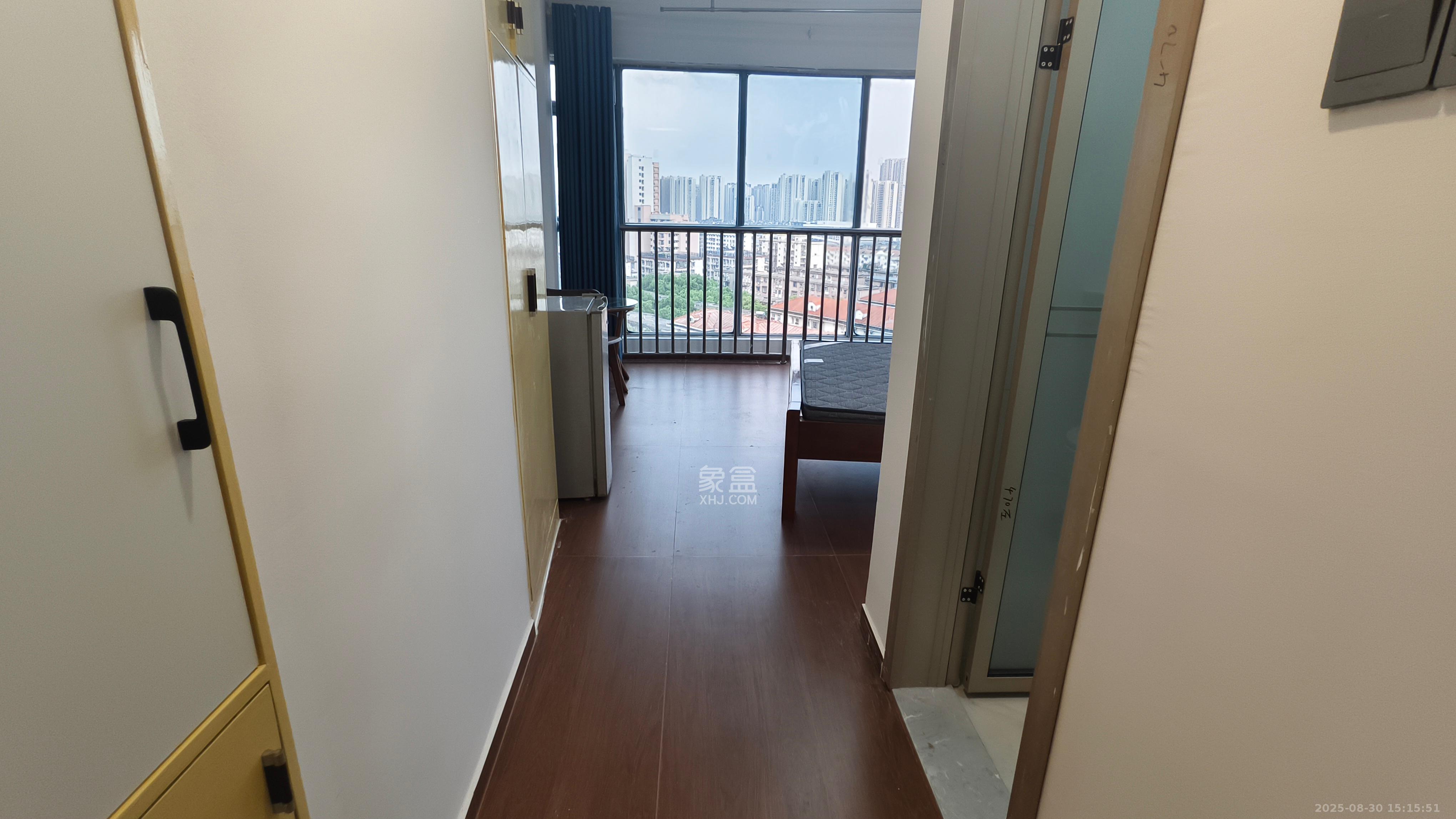 书香名邸  1室1厅1卫    1100.0元/月 书香名邸  1室1厅1卫    1100.0元/月室内图