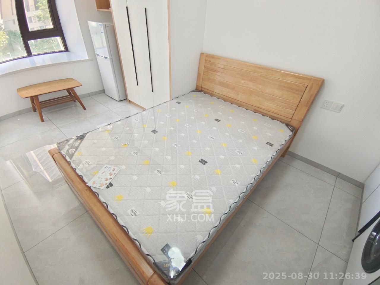 保利海德公园 1室1厅1卫 1600.0元/月 保利海德公园 1室1厅1卫 1600.0元/月室内图