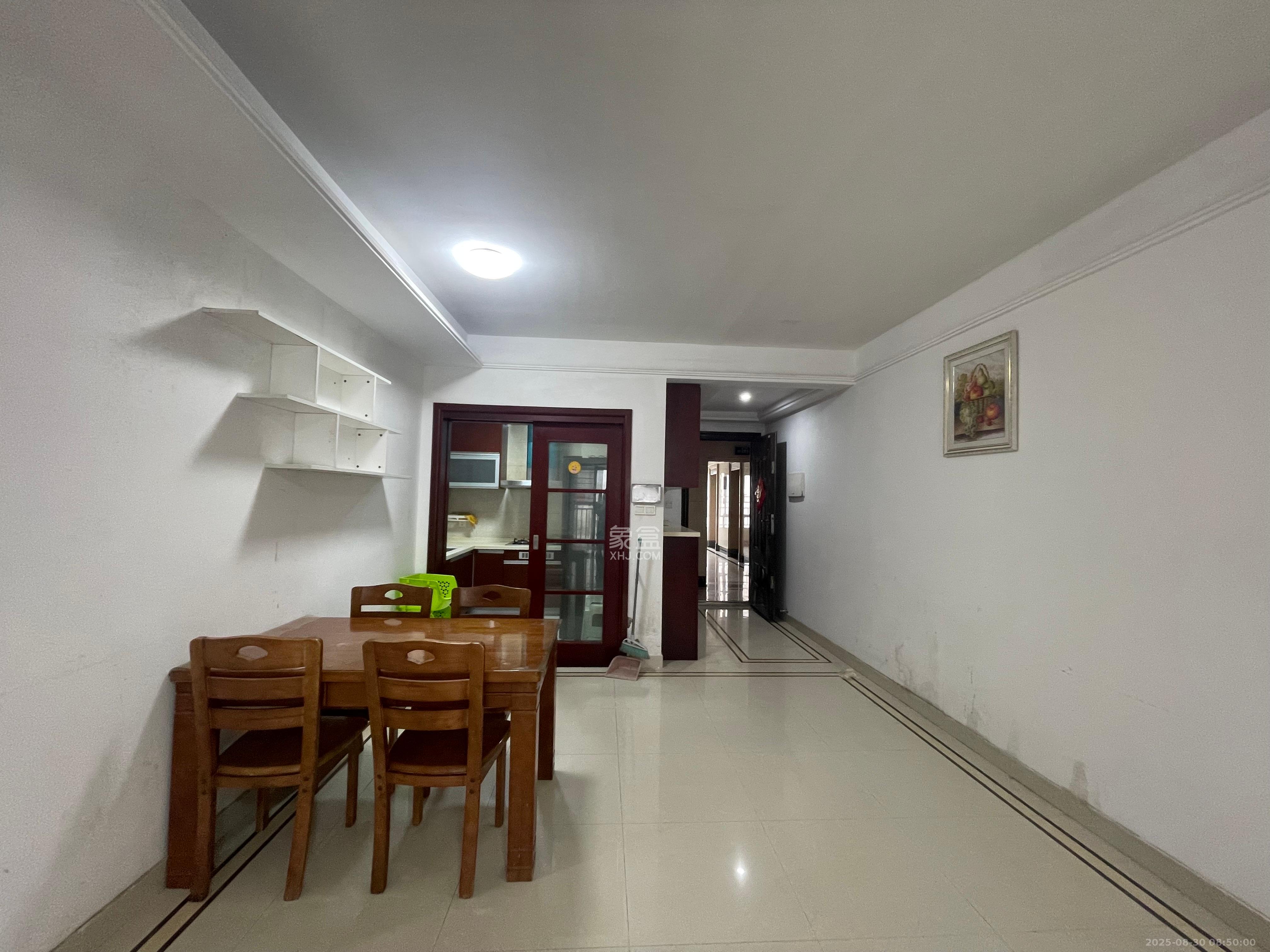 中海国际三期  3室2厅2卫    2300.0元/月室内图