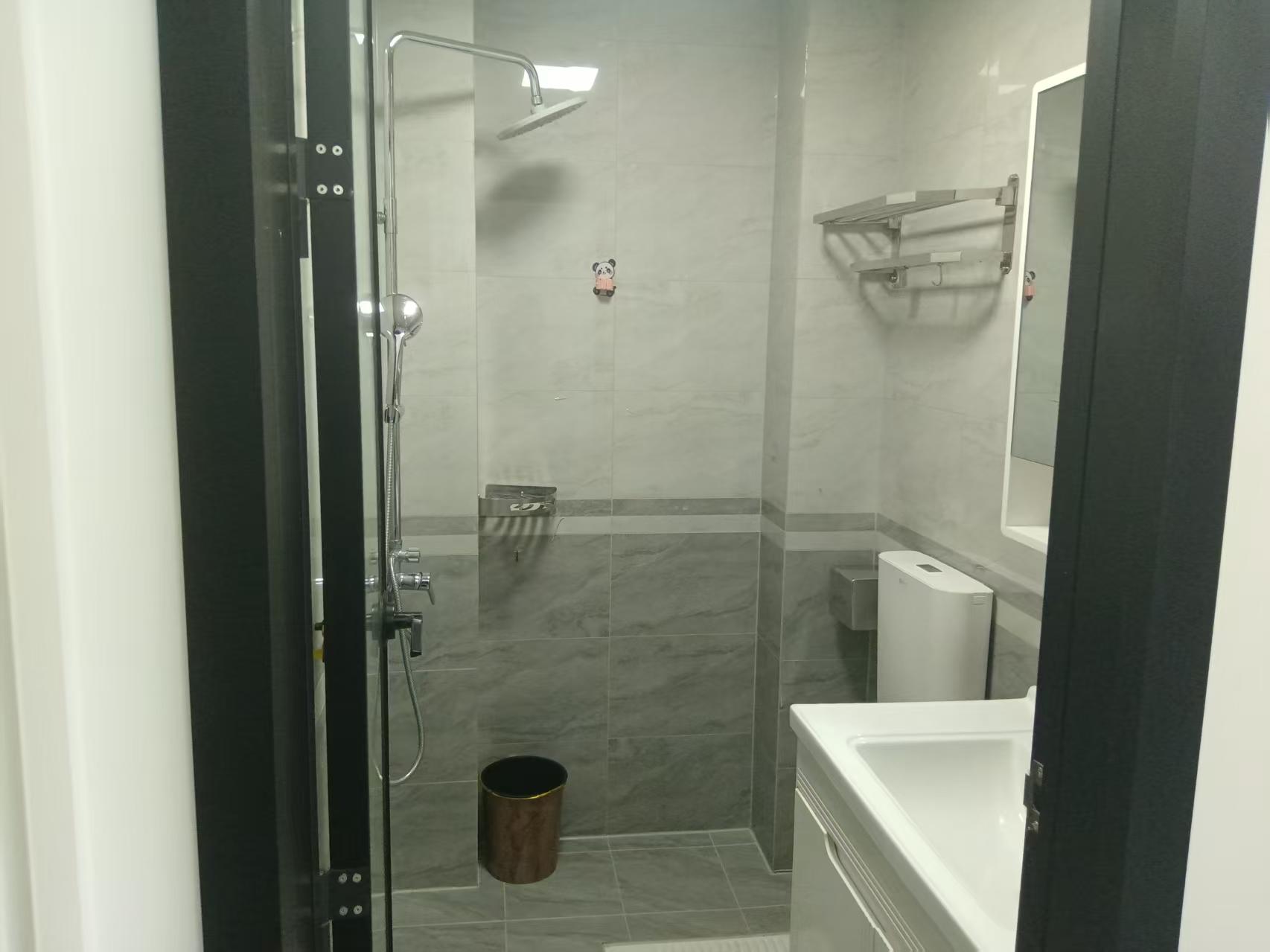 赫山新天地 1室1厅1卫 1200.0元/月 赫山新天地 1室1厅1卫 1200.0元/月室内图