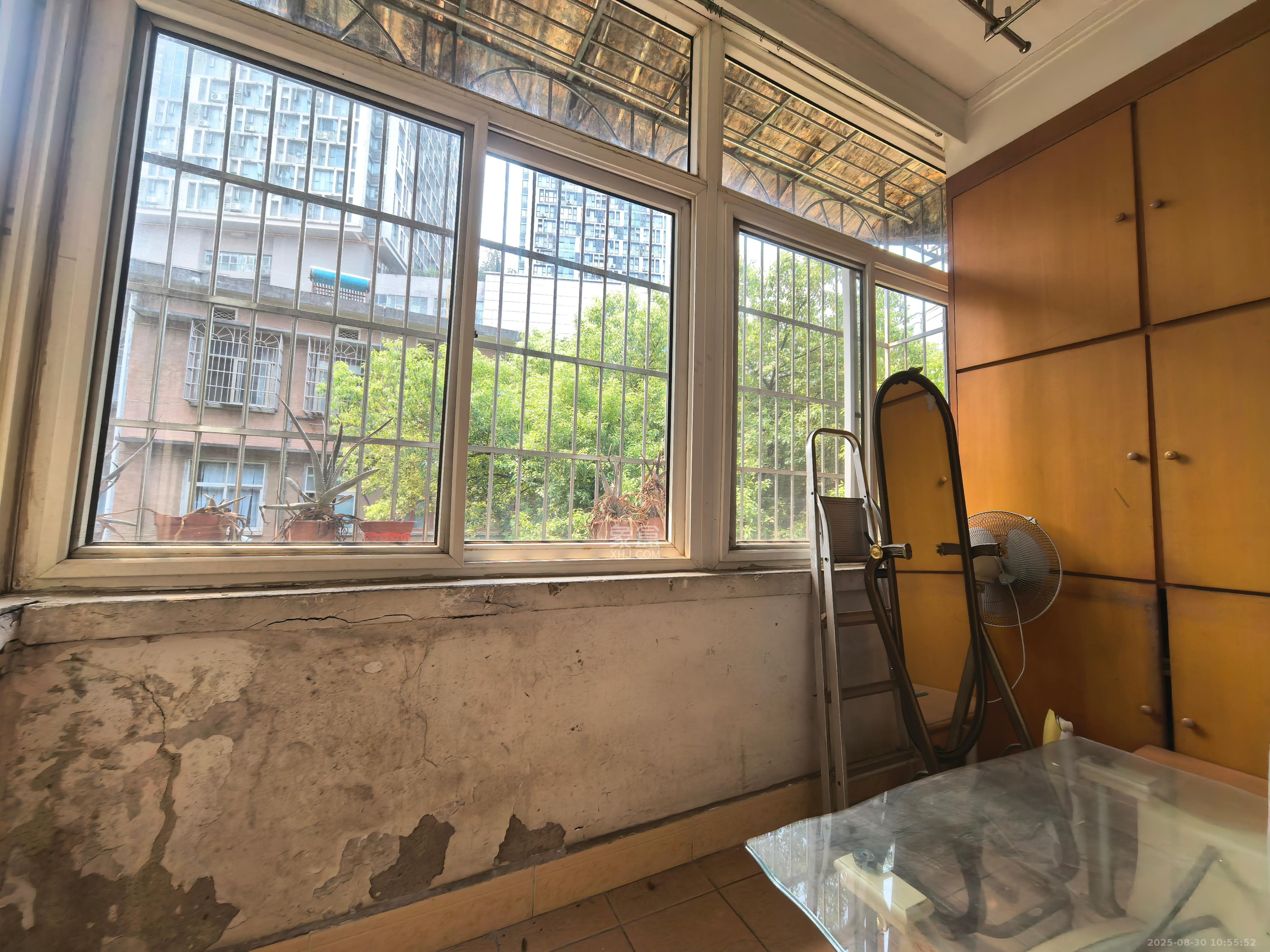 省水院宿舍  2室1厅1卫    2000.0元/月 省水院宿舍  2室1厅1卫    2000.0元/月室内图