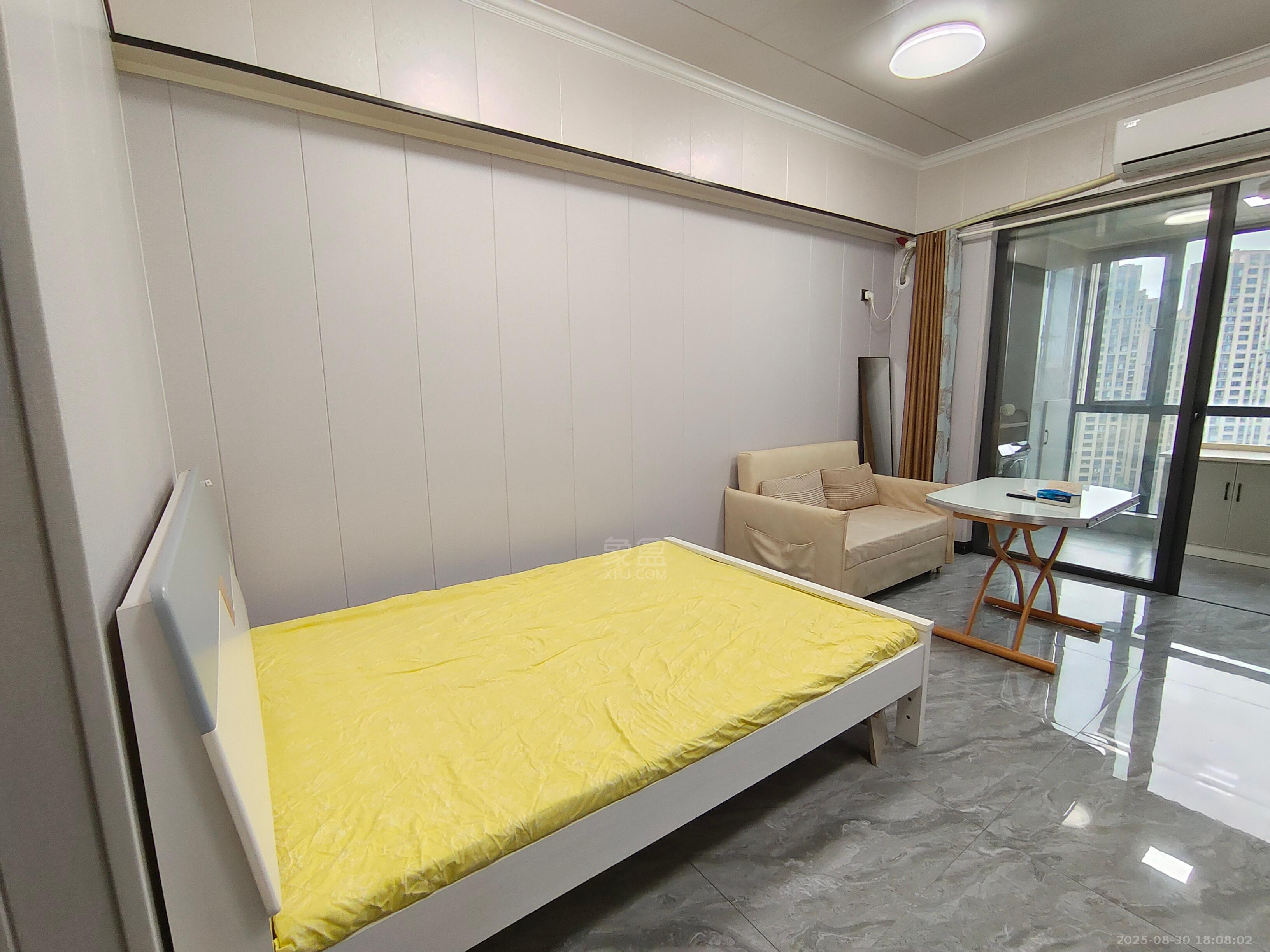 中泰财富湘江 1室1厅1卫 1400.0元/月 中泰财富湘江 1室1厅1卫 1400.0元/月室内图