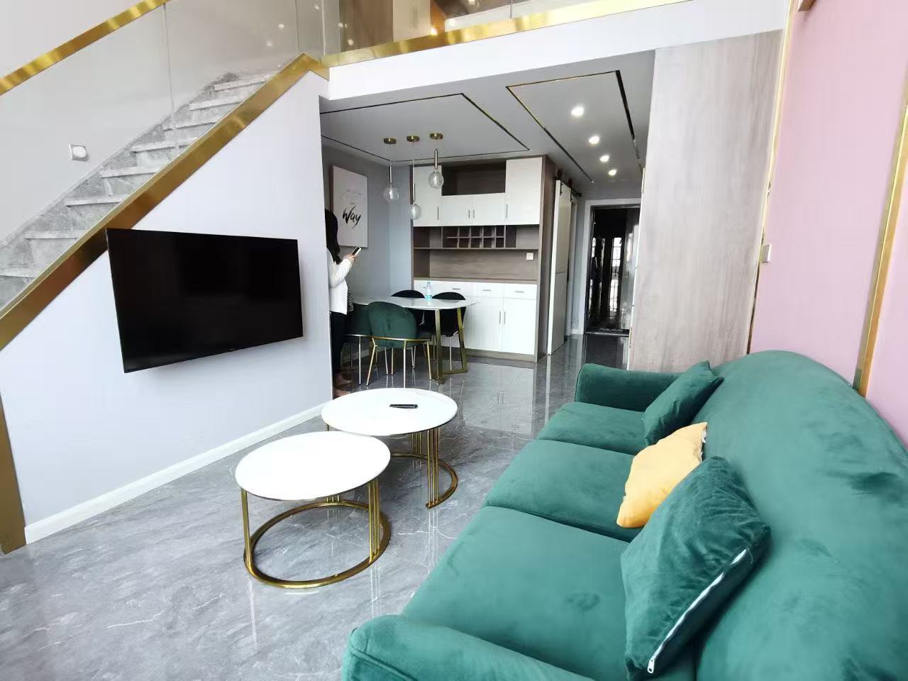 万恒公馆 1室1厅1卫 2100.0元/月 万恒公馆 1室1厅1卫 2100.0元/月室内图