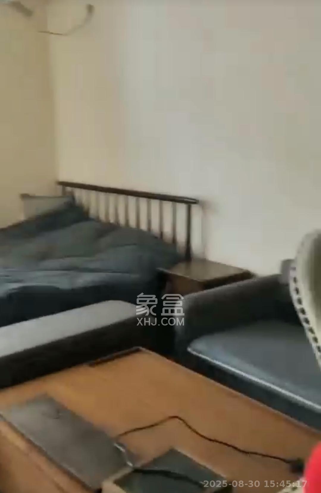 融科东南海  1室0厅0卫   1500.00元/月