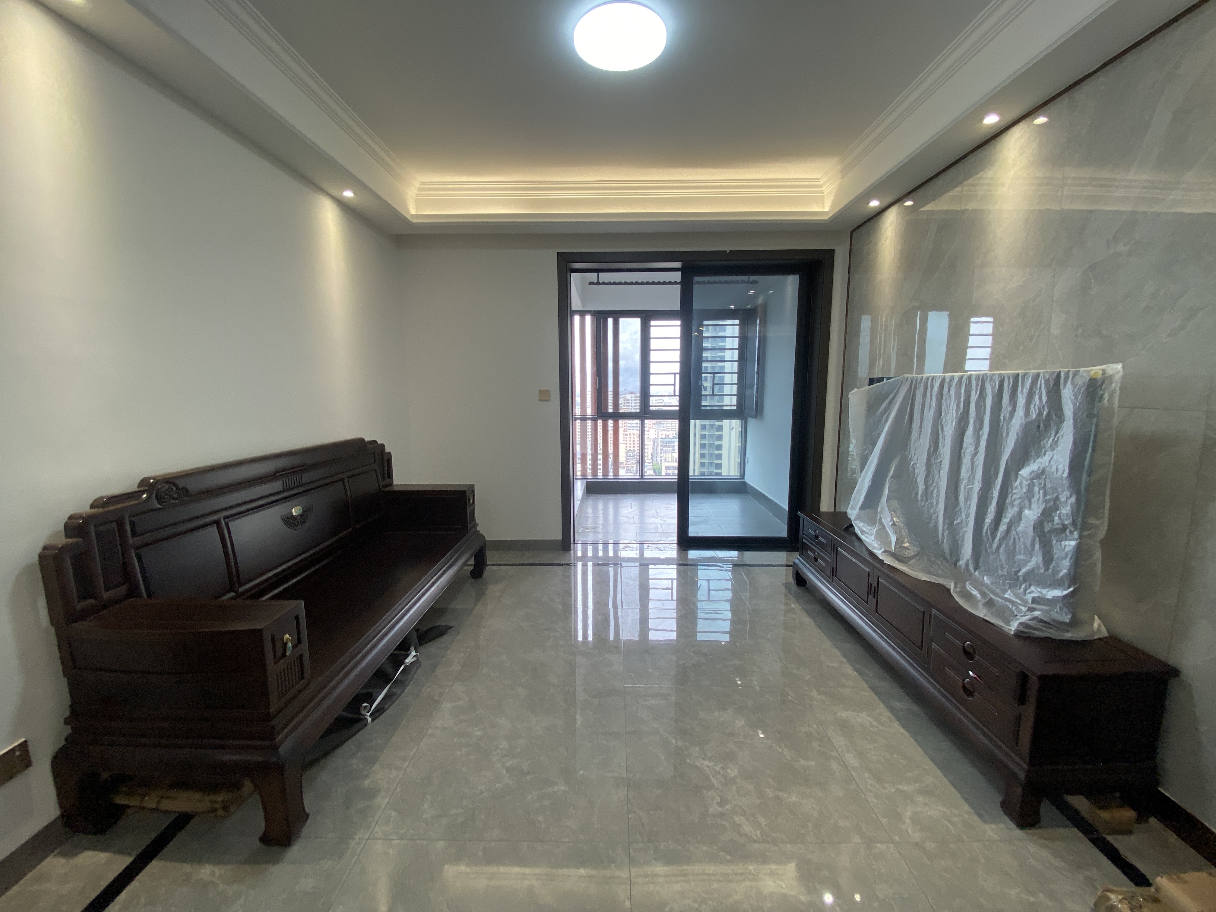 天街华府(海南新天地) 3室1厅1卫 3500.0元/月 天街华府(海南新天地) 3室1厅1卫 3500.0元/月室内图