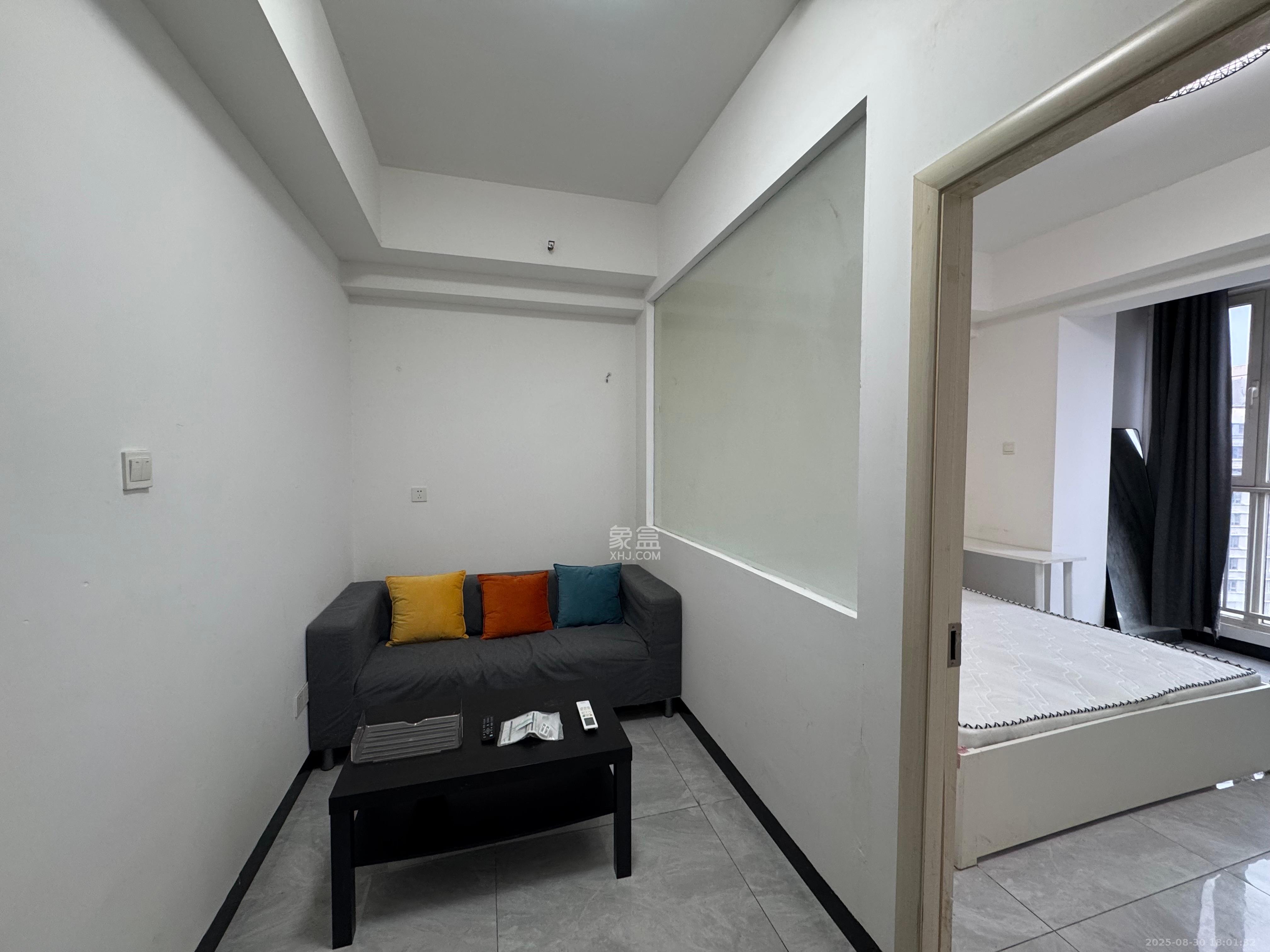 北辰三角洲E4区 1室1厅1卫 2000.0元/月 北辰三角洲E4区 1室1厅1卫 2000.0元/月室内图