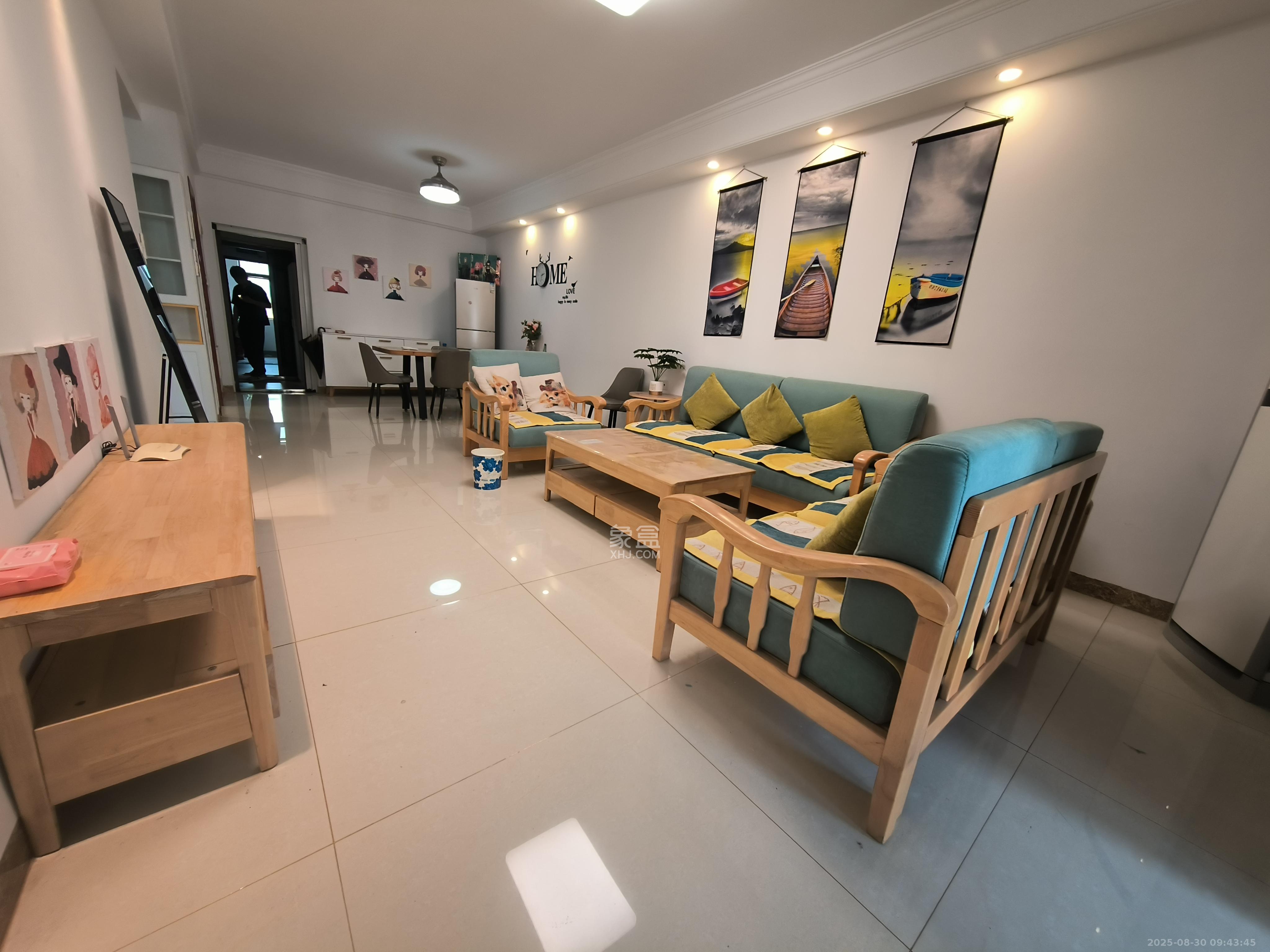 恒大文化旅游城B区  2室1厅1卫    1500.0元/月 恒大文化旅游城B区  2室1厅1卫    1500.0元/月室内图