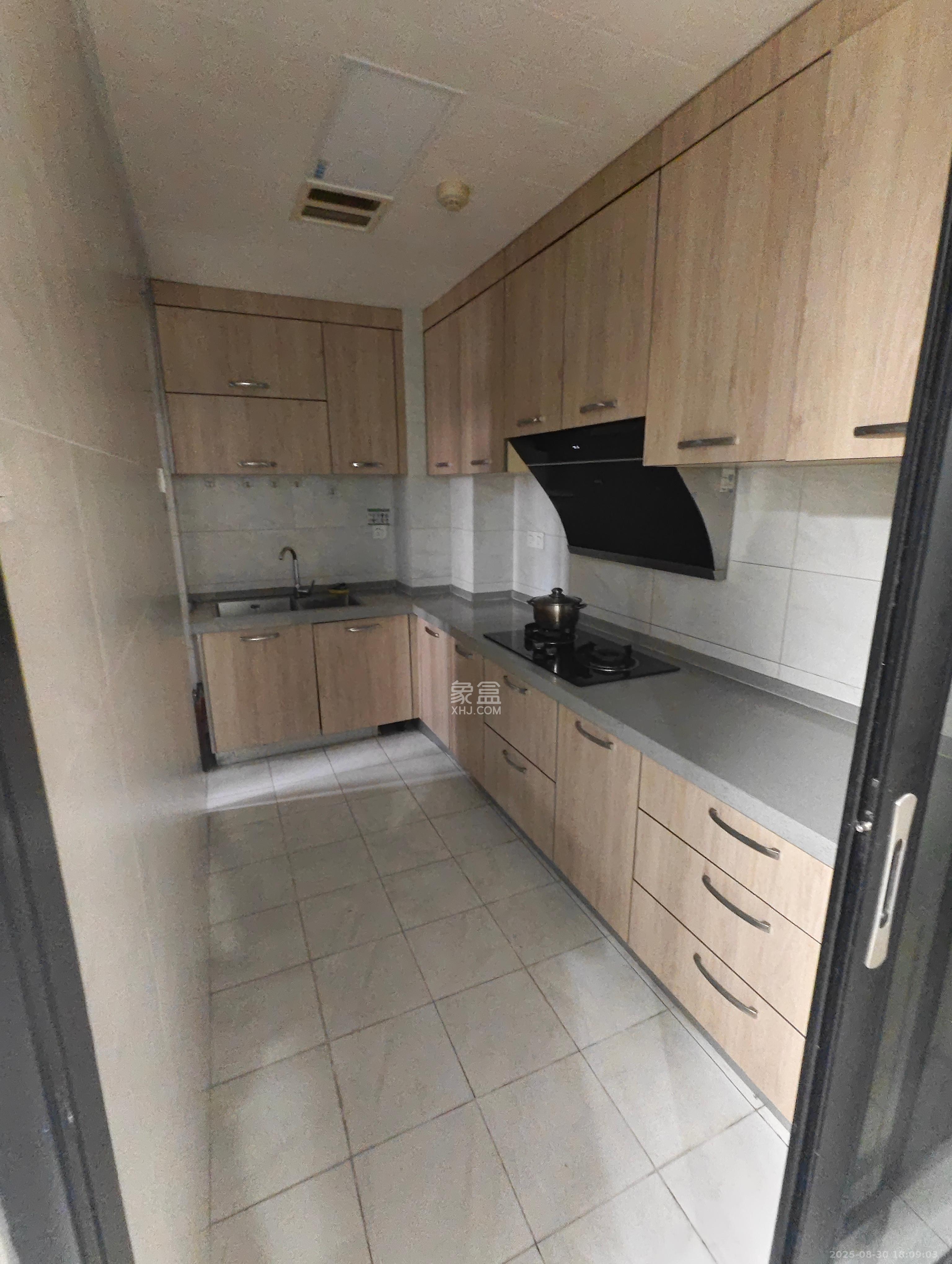 北辰三角洲E6区  3室2厅1卫    3500.0元/月室内图