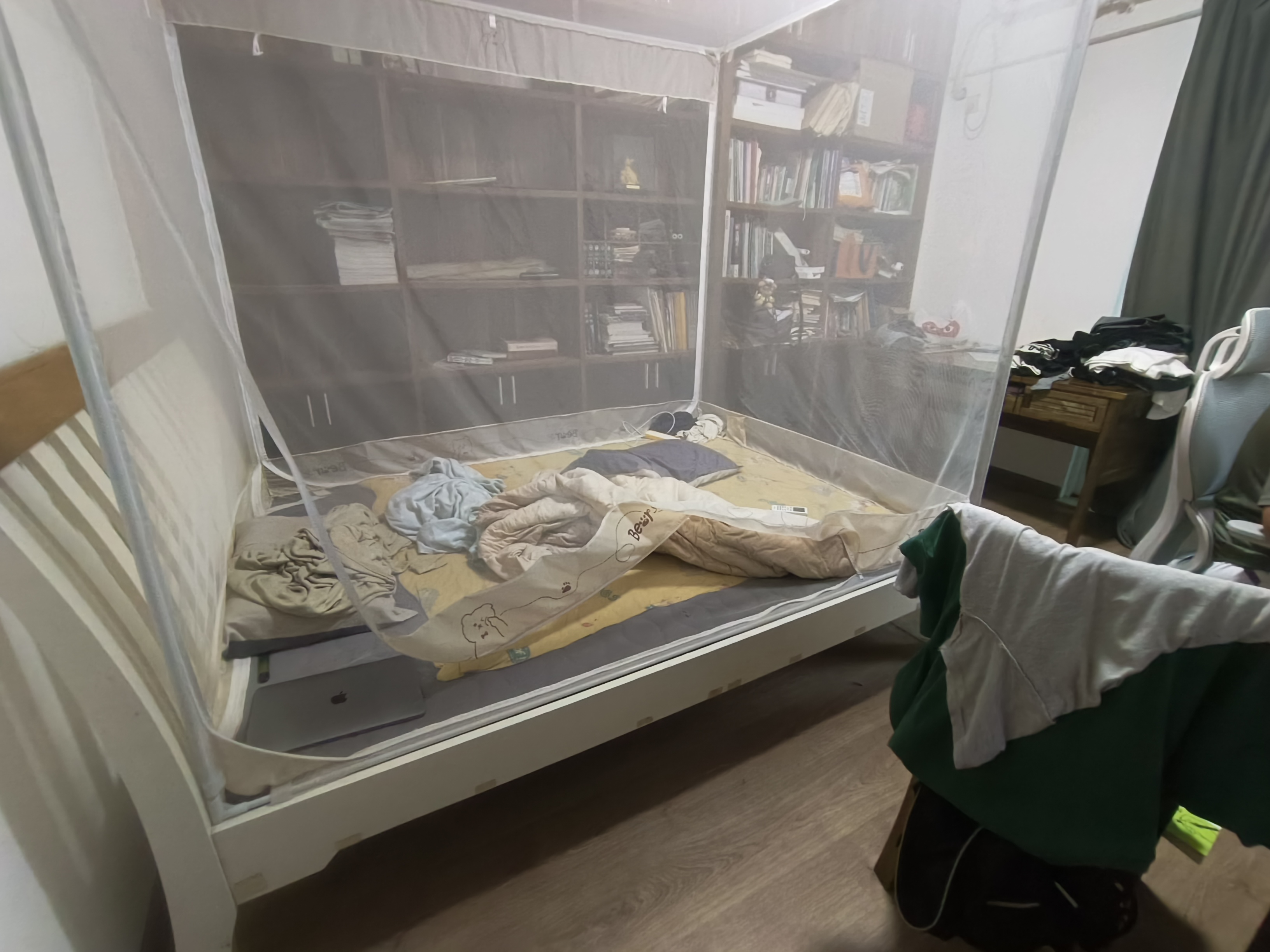 龙珠新城  3室2厅2卫    125.0万客厅