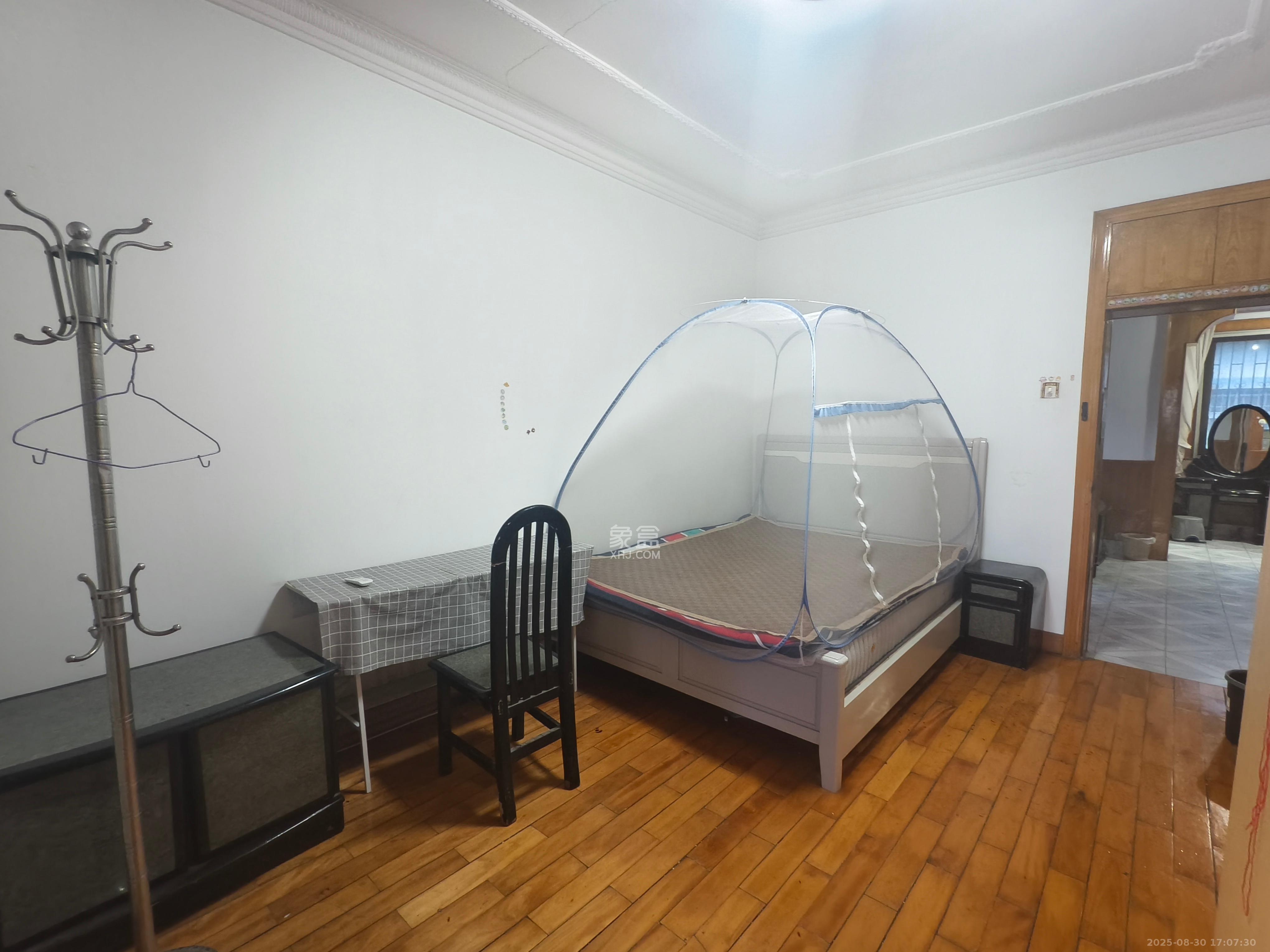 乡镇公寓 2室1厅1卫 1680.0元/月 乡镇公寓 2室1厅1卫 1680.0元/月室内图