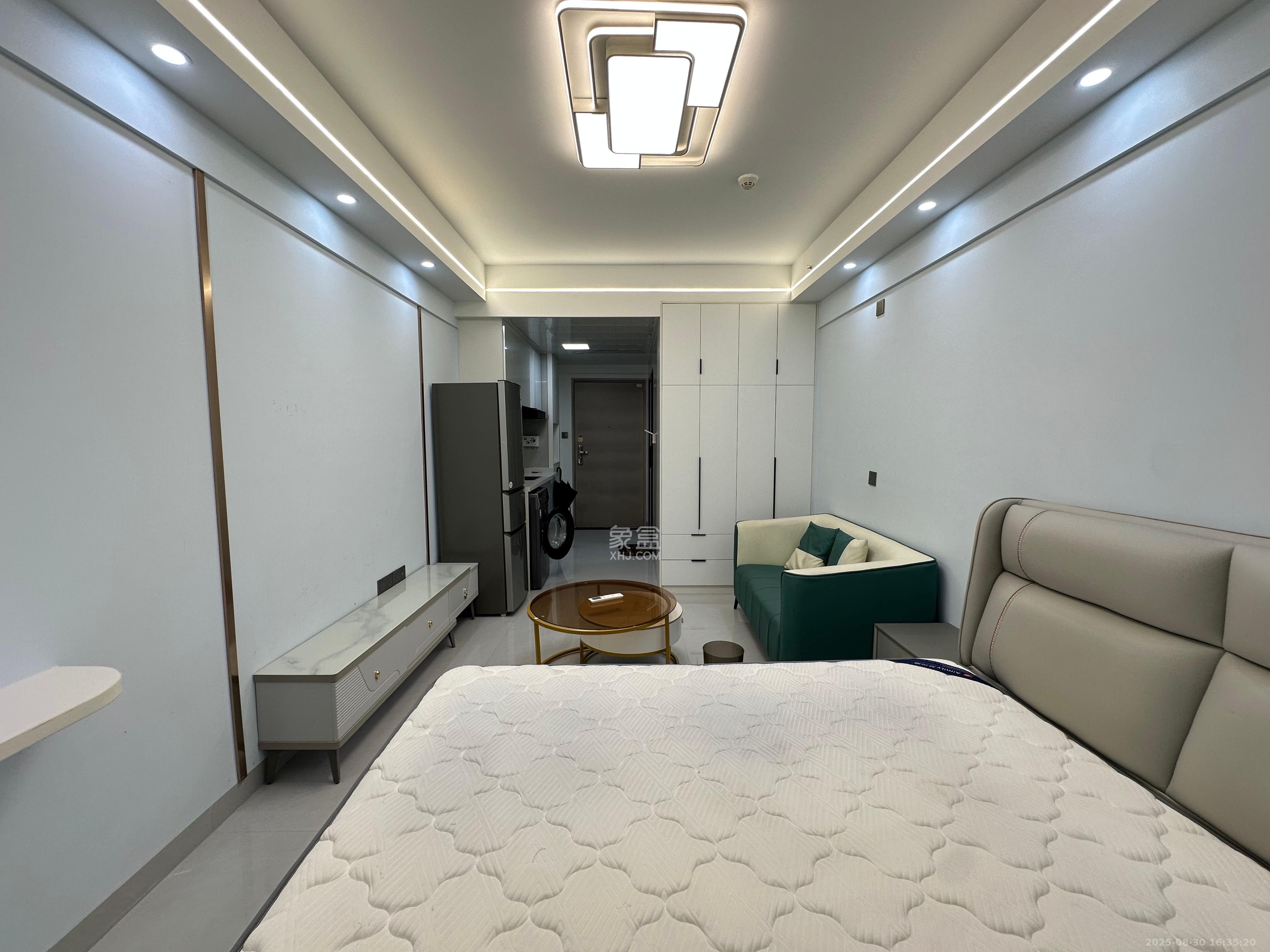 保利中环广场（保利中悦苑）  1室1厅1卫   1600.00元/月室内图
