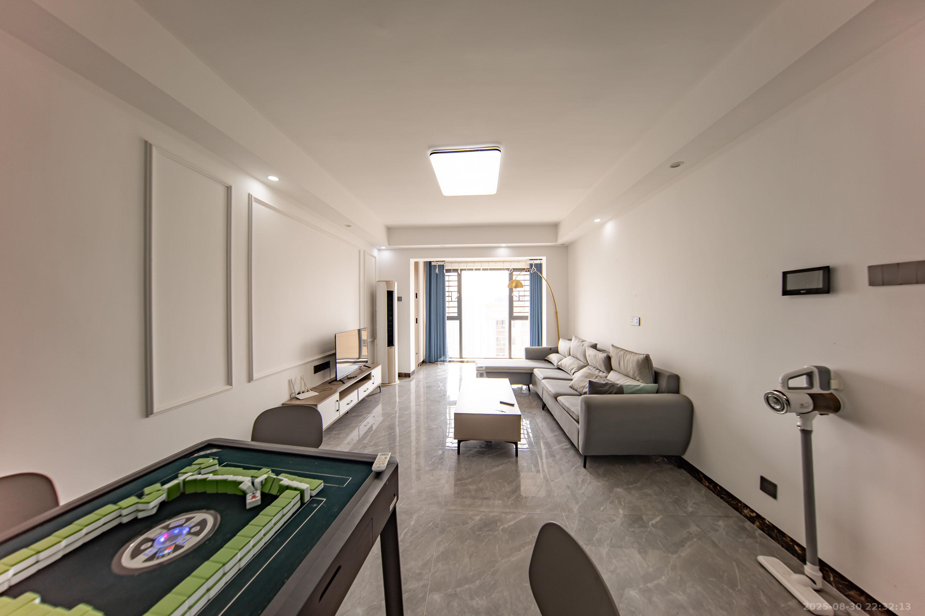 江山帝景雅典  3室2厅1卫    97.0万客厅