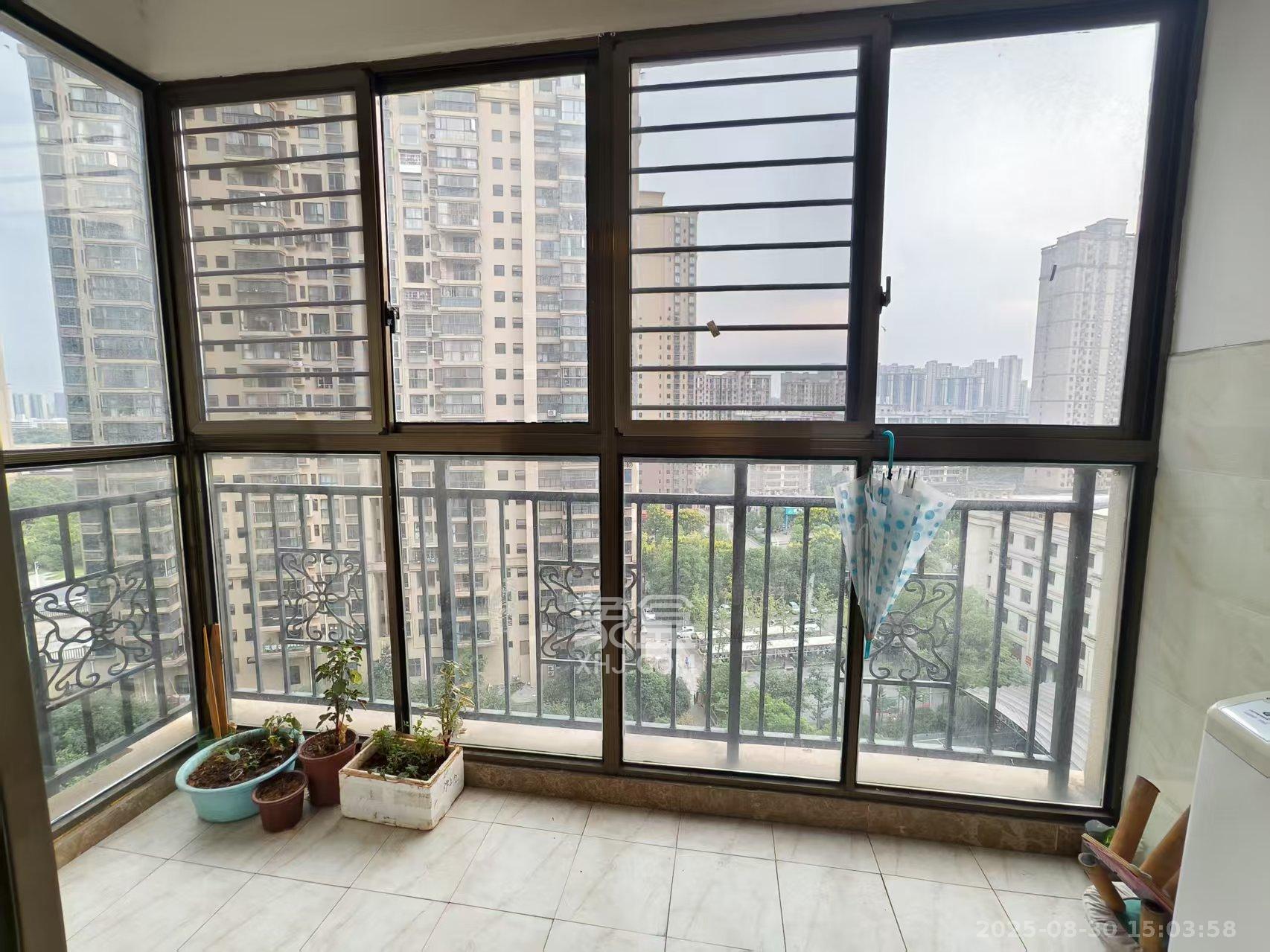 江山帝景哈佛  3室2厅1卫    1800.0元/月 江山帝景哈佛  3室2厅1卫    1800.0元/月室内图