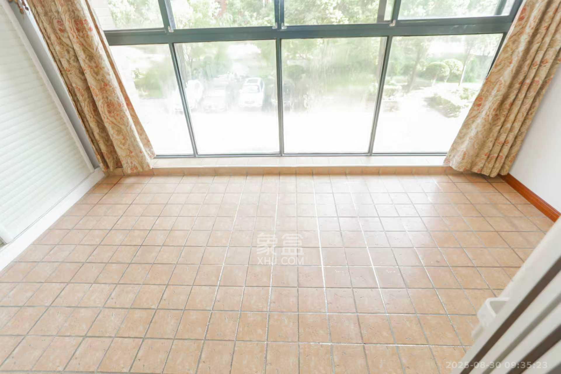 北京御园一二期(国泰嘉园) 4室2厅2卫 4600.0元/月 北京御园一二期(国泰嘉园) 4室2厅2卫 4600.0元/月室内图