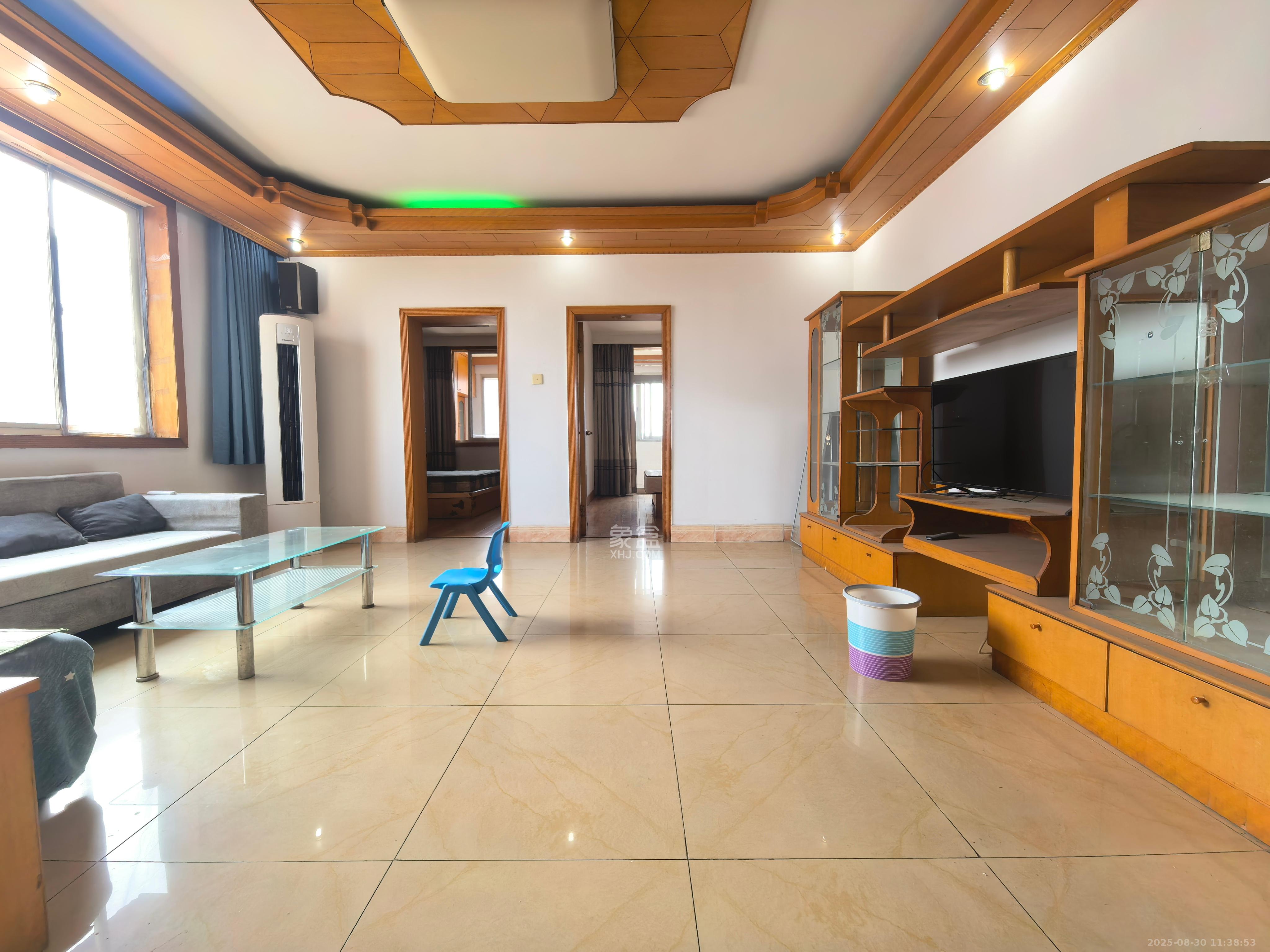 金科园  3室2厅1卫    2600.0元/月 金科园  3室2厅1卫    2600.0元/月室内图