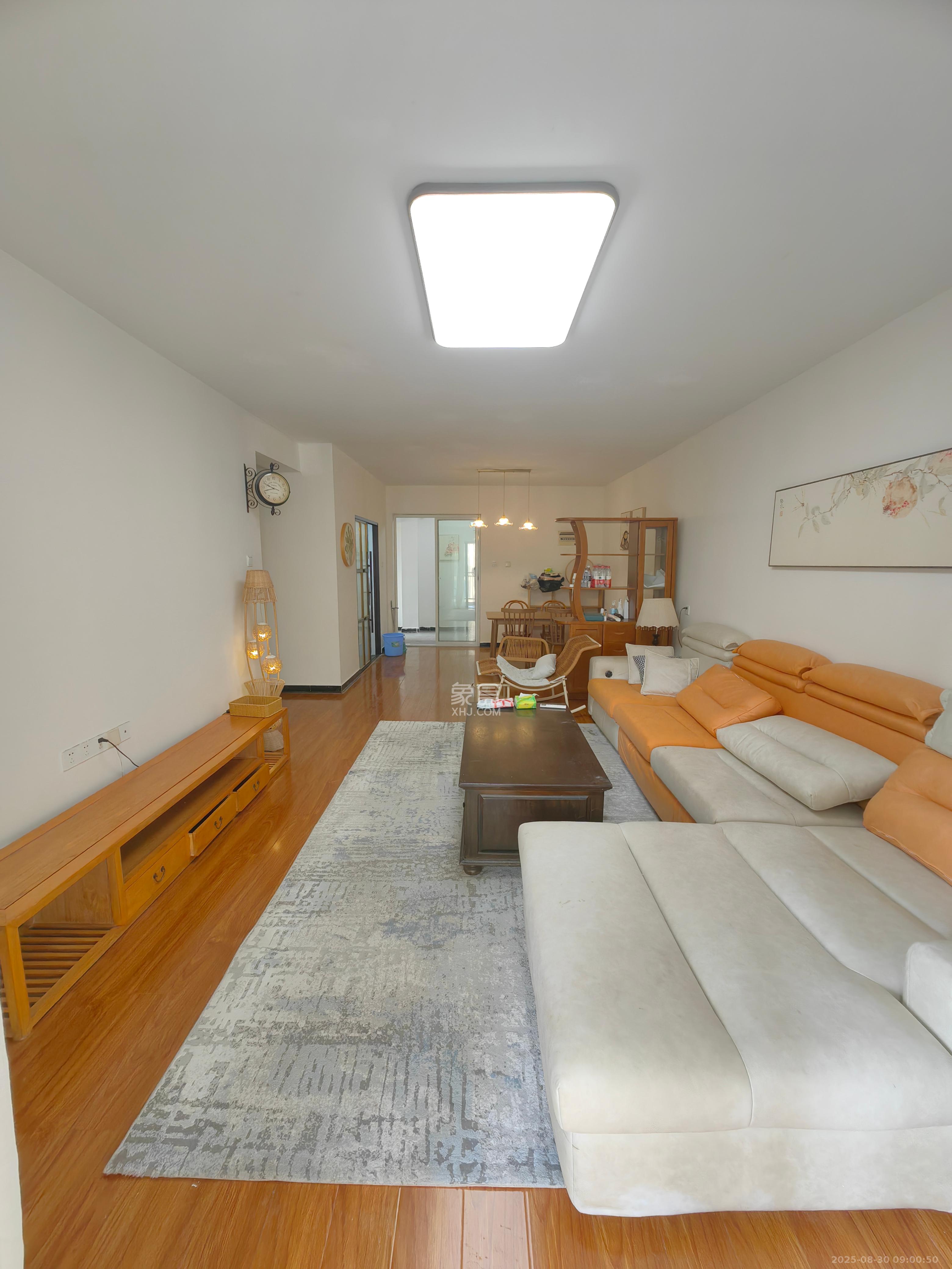 中建芙蓉嘉苑  3室2厅2卫    2700.0元/月室内图