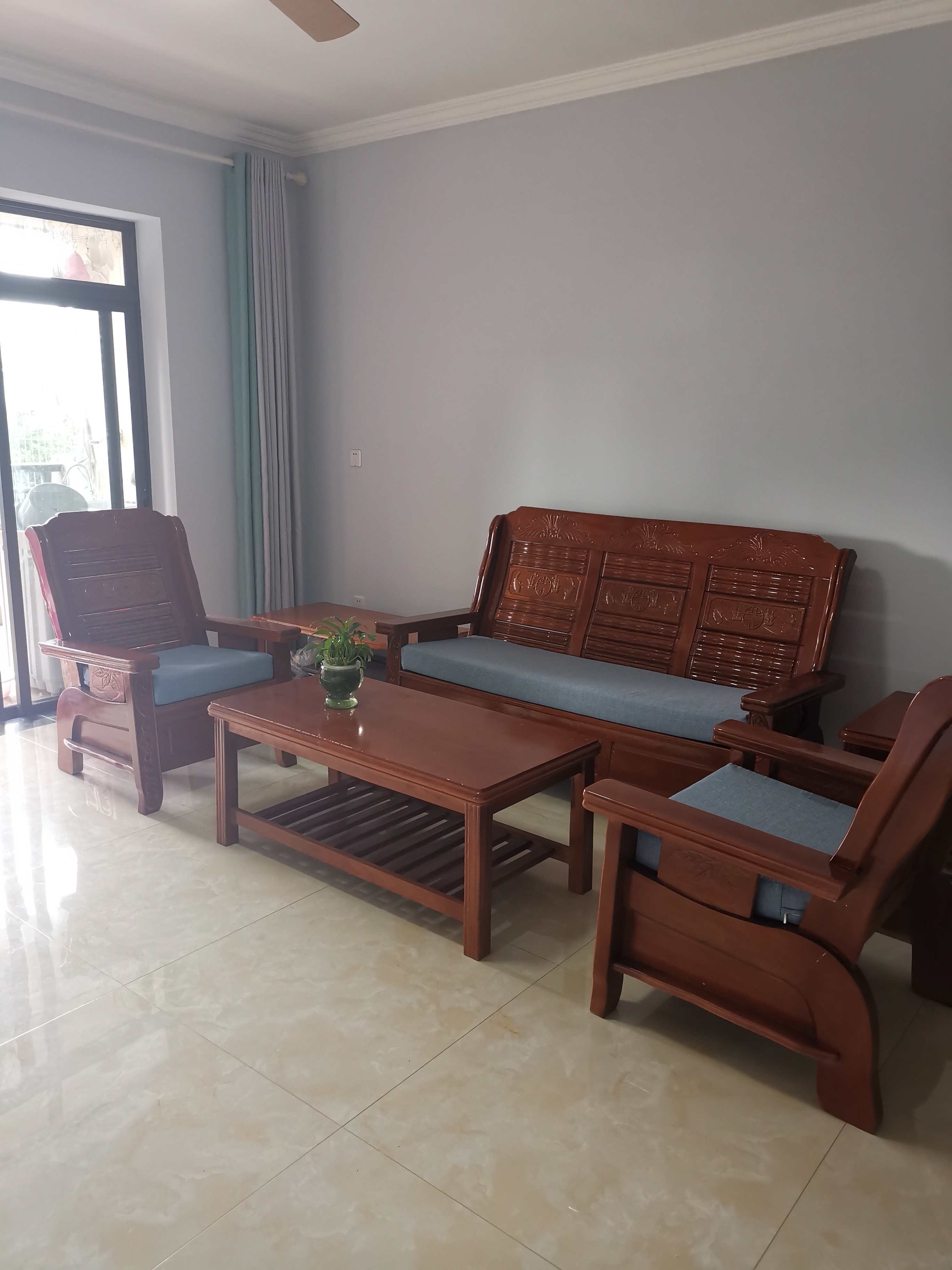 国贸城市花园 2室2厅1卫 3600.0元/月 国贸城市花园 2室2厅1卫 3600.0元/月室内图