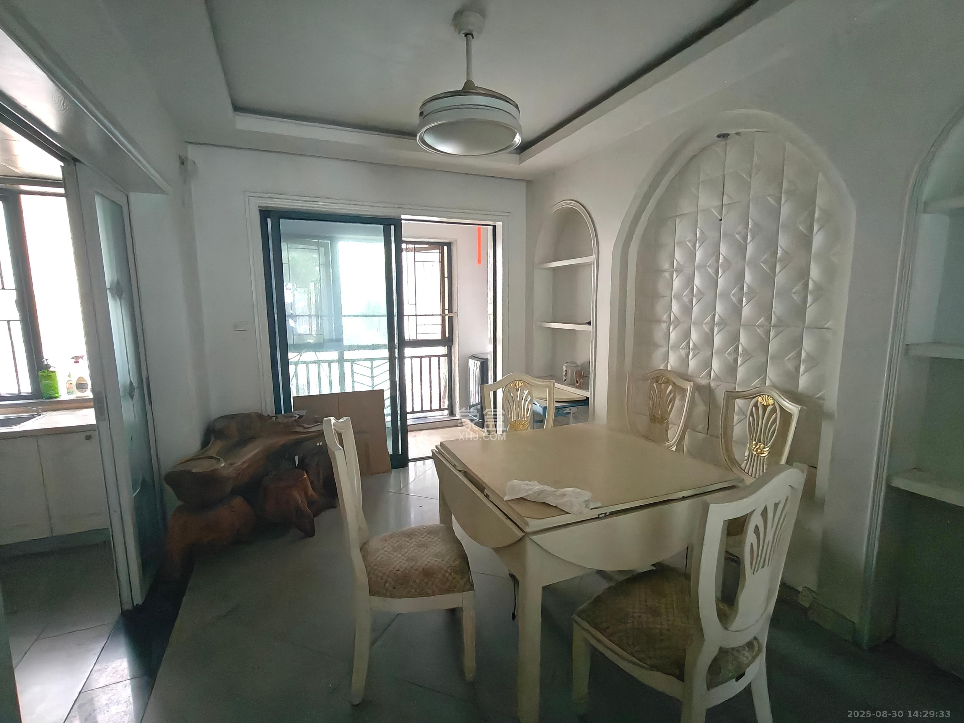 奥林匹克花园  3室2厅2卫    3000.0元/月 奥林匹克花园  3室2厅2卫    3000.0元/月室内图