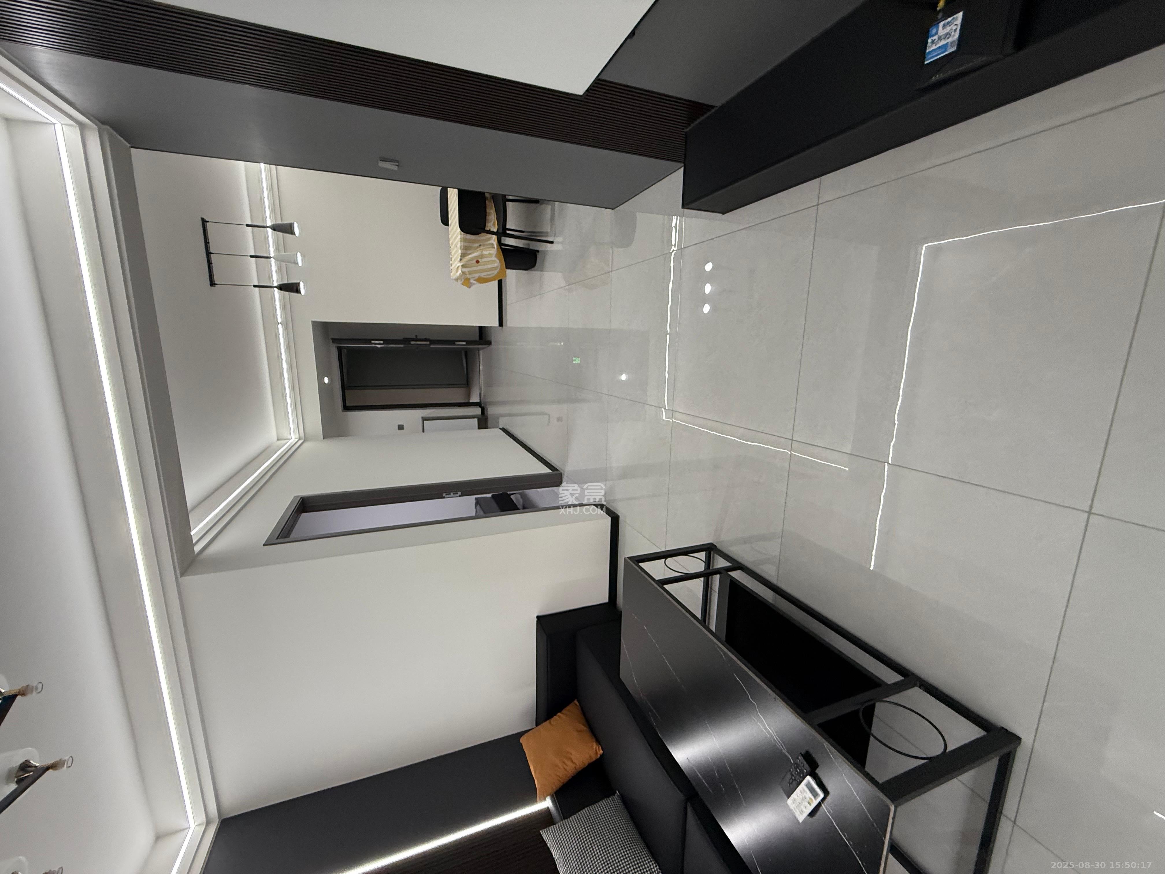 周南学府  2室2厅2卫    2300.0元/月 周南学府  2室2厅2卫    2300.0元/月室内图