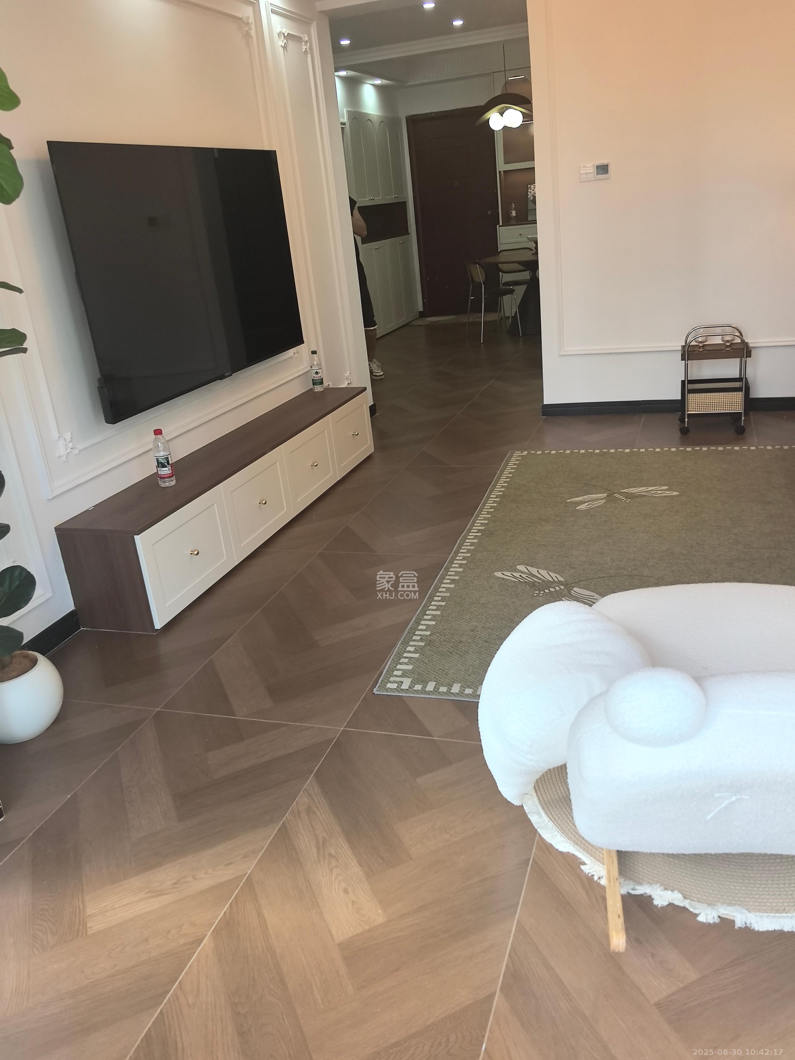 富基世纪公园 1室2厅1卫 2000.0元/月 富基世纪公园 1室2厅1卫 2000.0元/月室内图