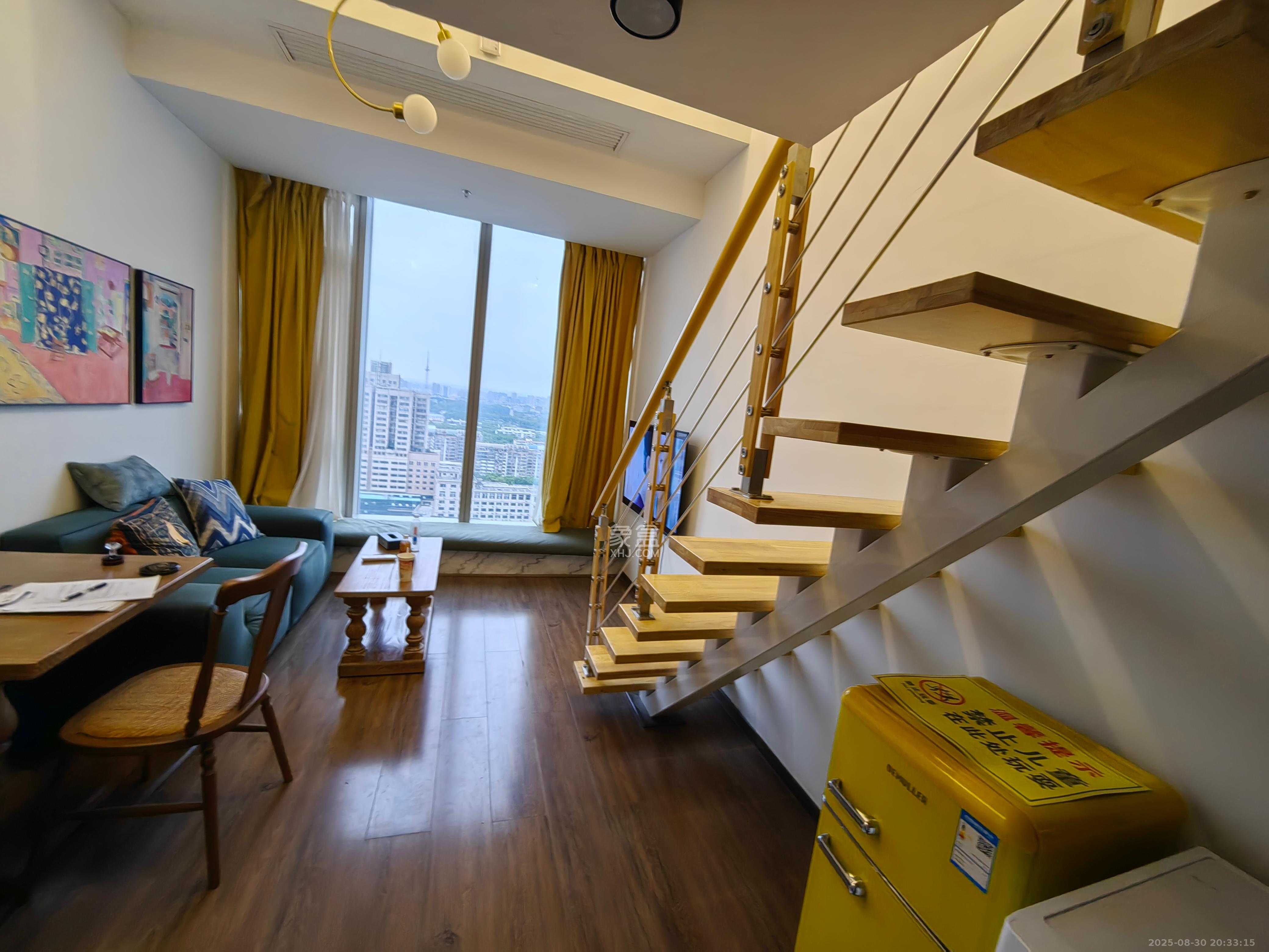 敬天广场 1室1厅1卫 3200.0元/月 敬天广场 1室1厅1卫 3200.0元/月室内图