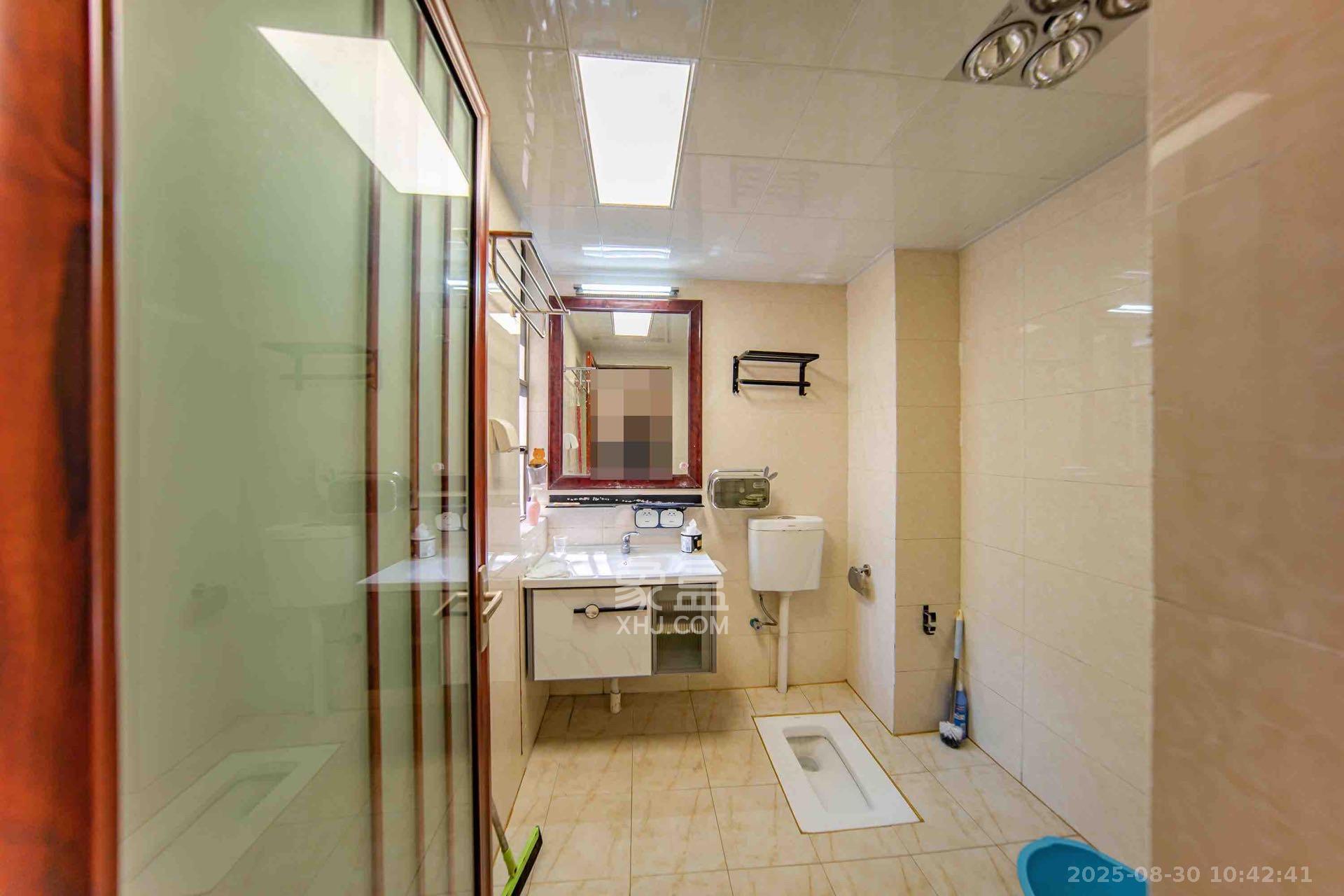 江山帝景哈佛  4室2厅2卫    2800.0元/月 江山帝景哈佛  4室2厅2卫    2800.0元/月室内图