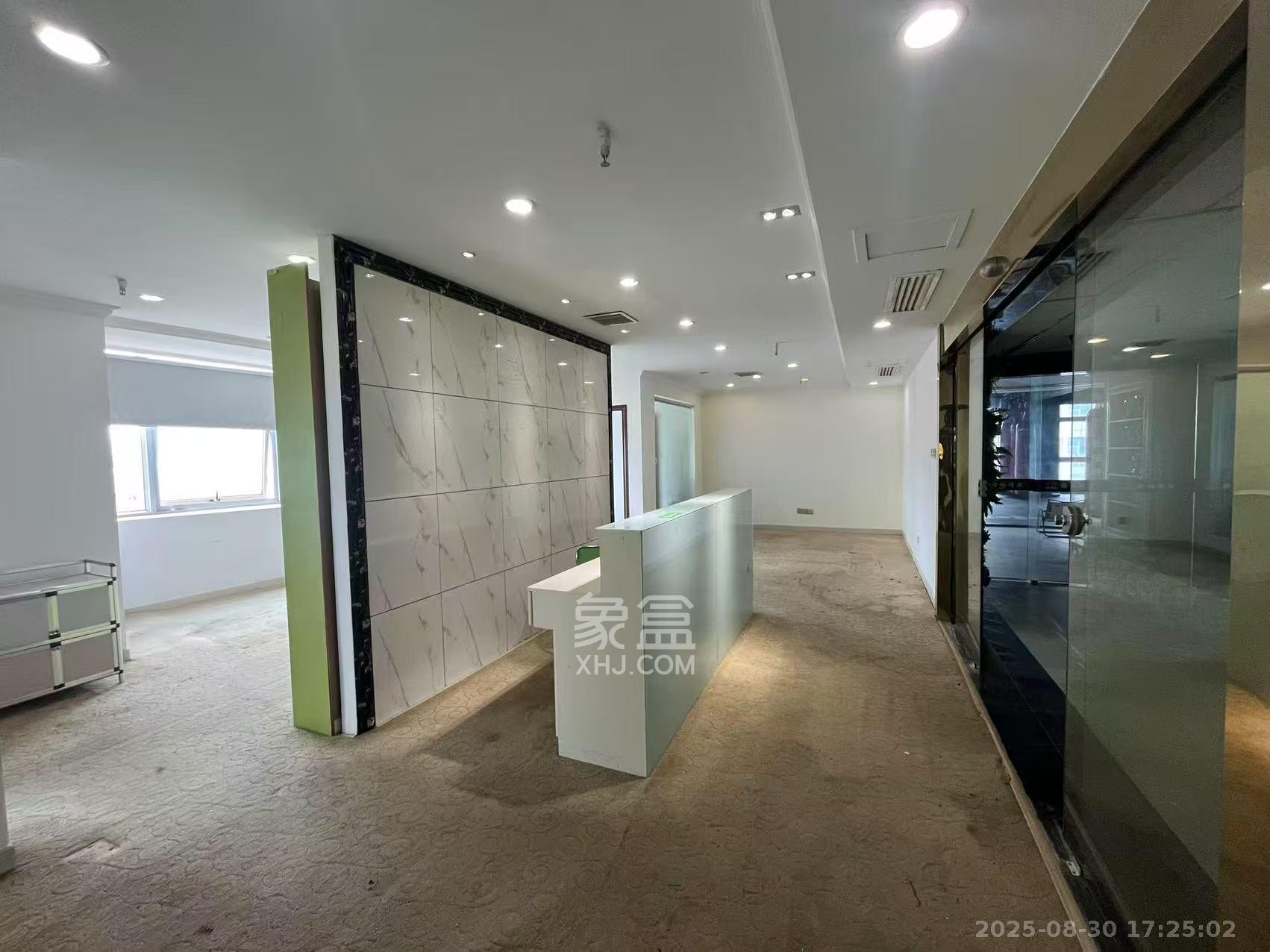 湘商世纪鑫城   122.0㎡      5000.0元/月室内图