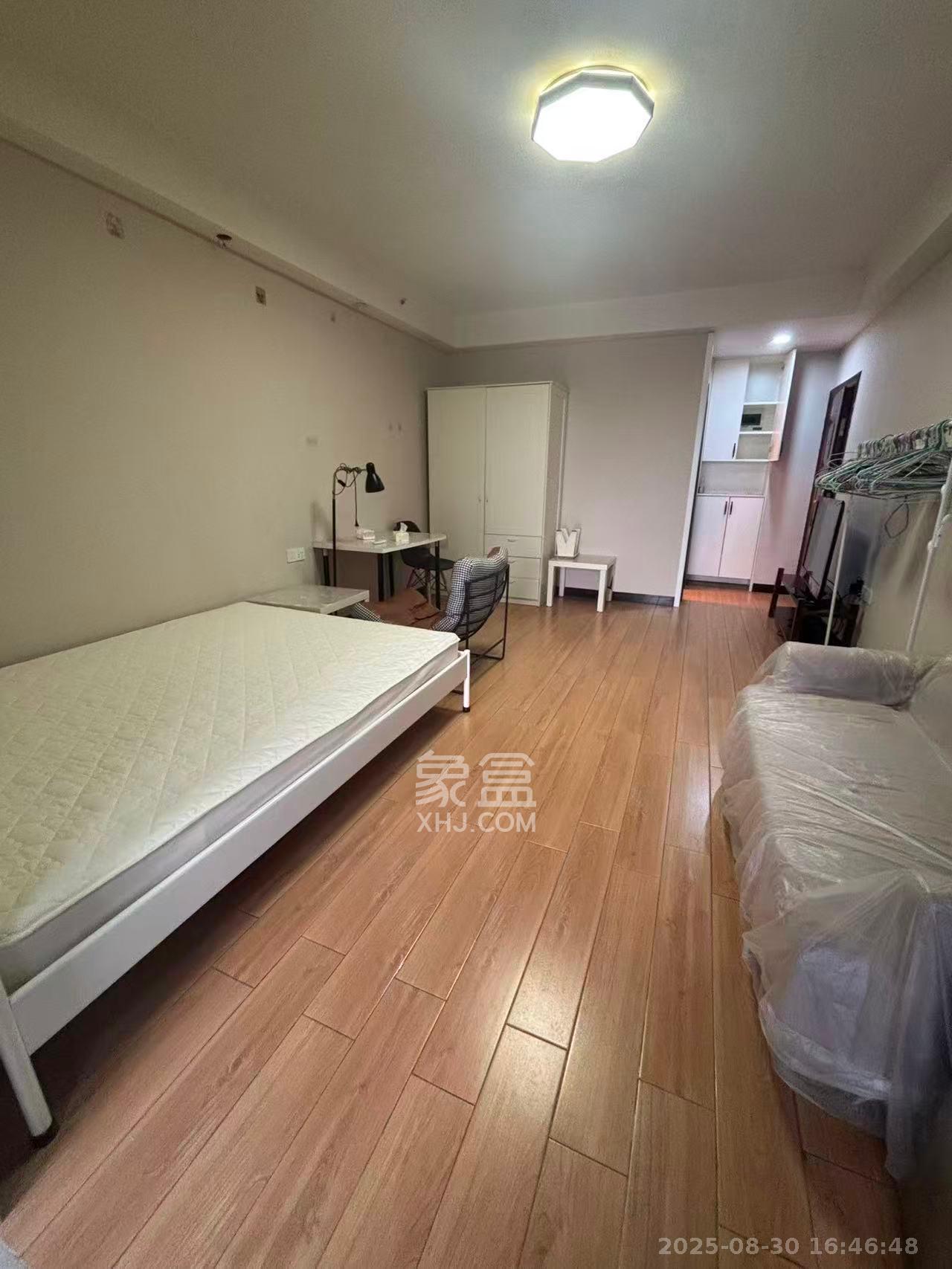 西子湖畔沃府 1室1厅1卫 1800.0元/月 西子湖畔沃府 1室1厅1卫 1800.0元/月室内图