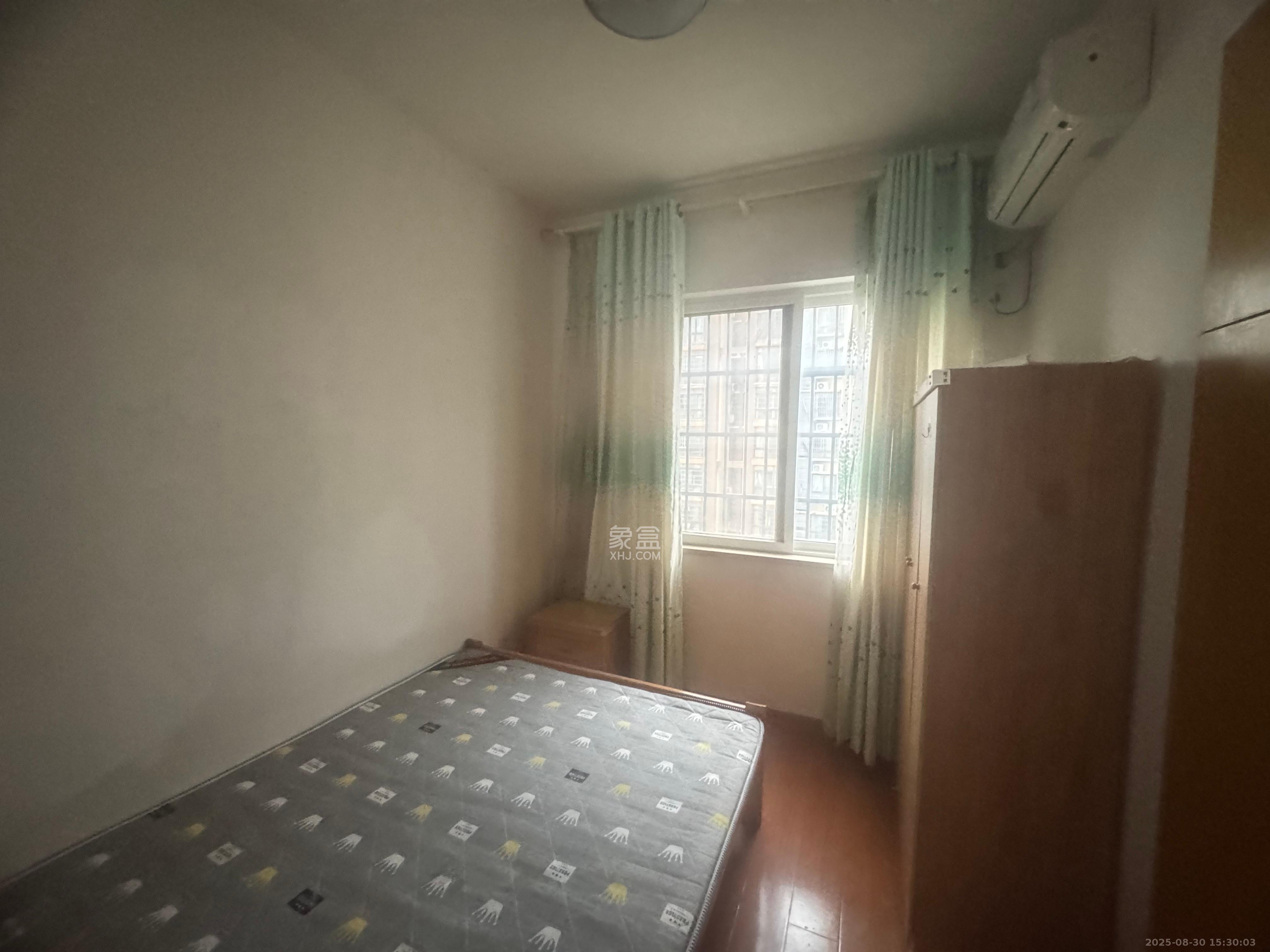 楚天世纪城东苑 3室2厅1卫 1500.0元/月 楚天世纪城东苑 3室2厅1卫 1500.0元/月室内图