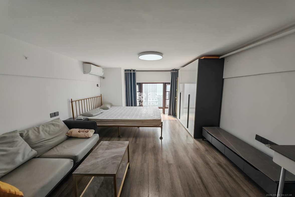 华润琨瑜府  1室1厅1卫    1300.0元/月 华润琨瑜府  1室1厅1卫    1300.0元/月室内图