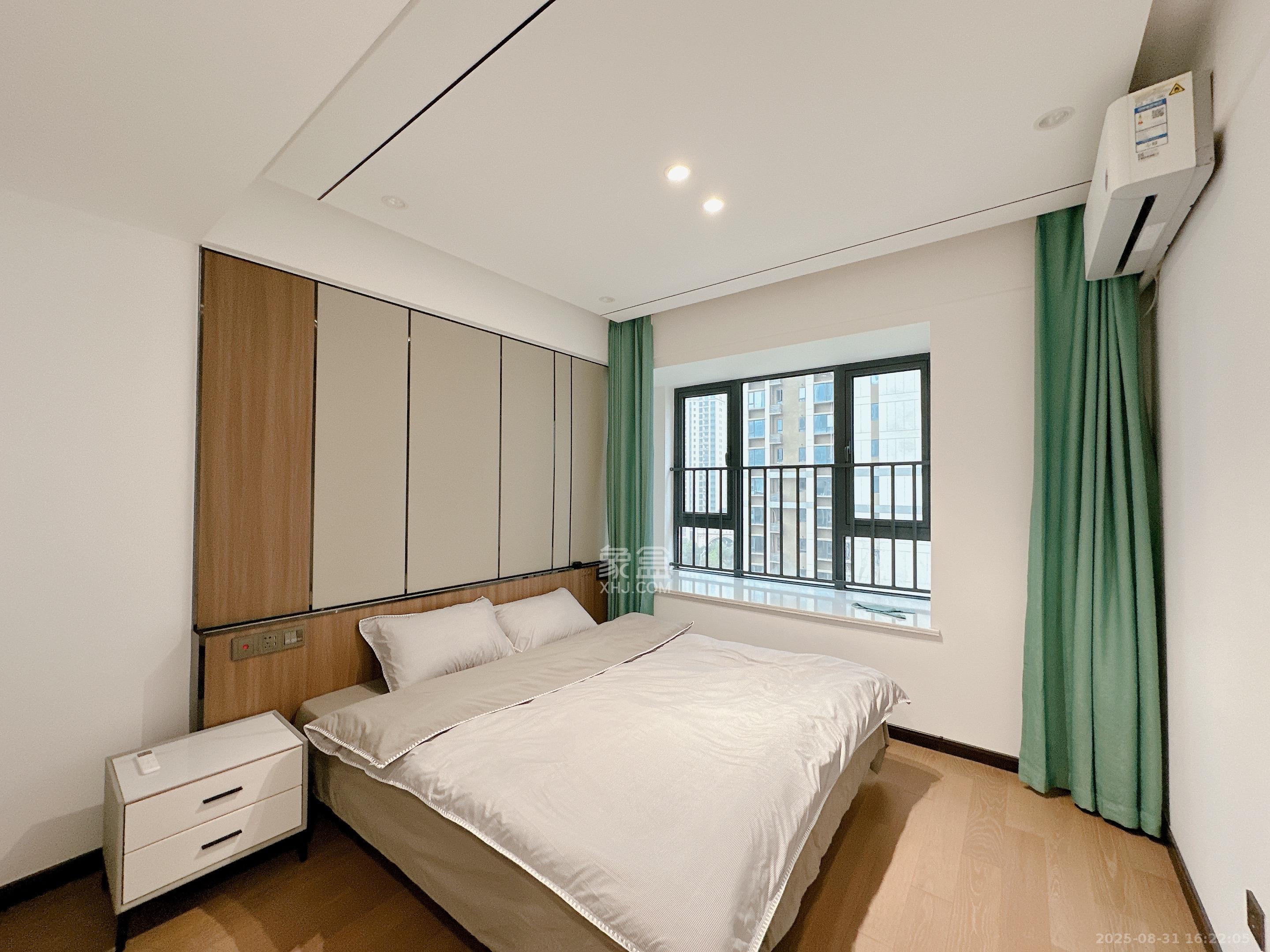 卓越中寰 3室2厅2卫 4380.0元/月 卓越中寰 3室2厅2卫 4380.0元/月室内图