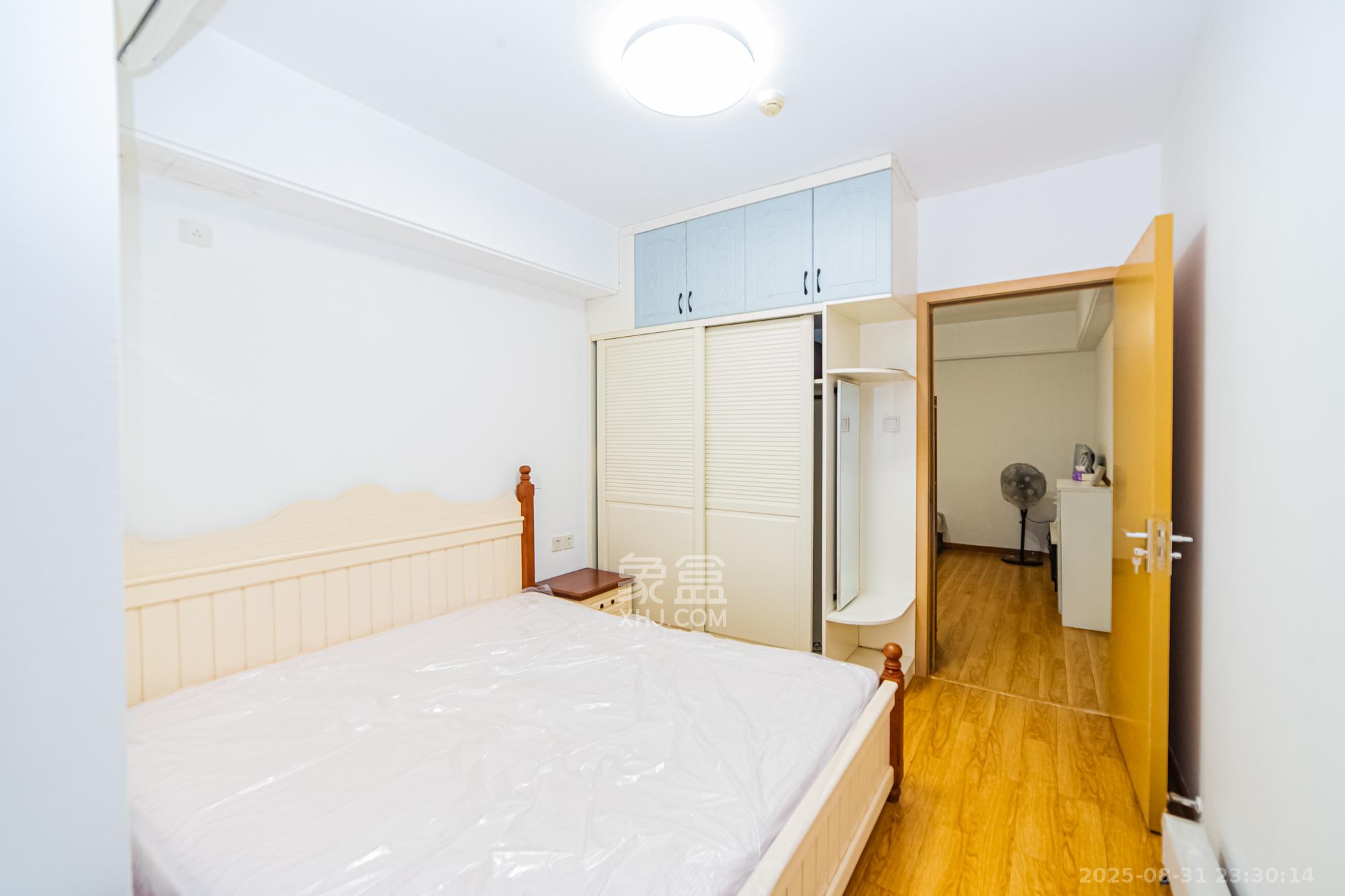 北辰三角洲E3区  1室1厅1卫    52.0万卧室