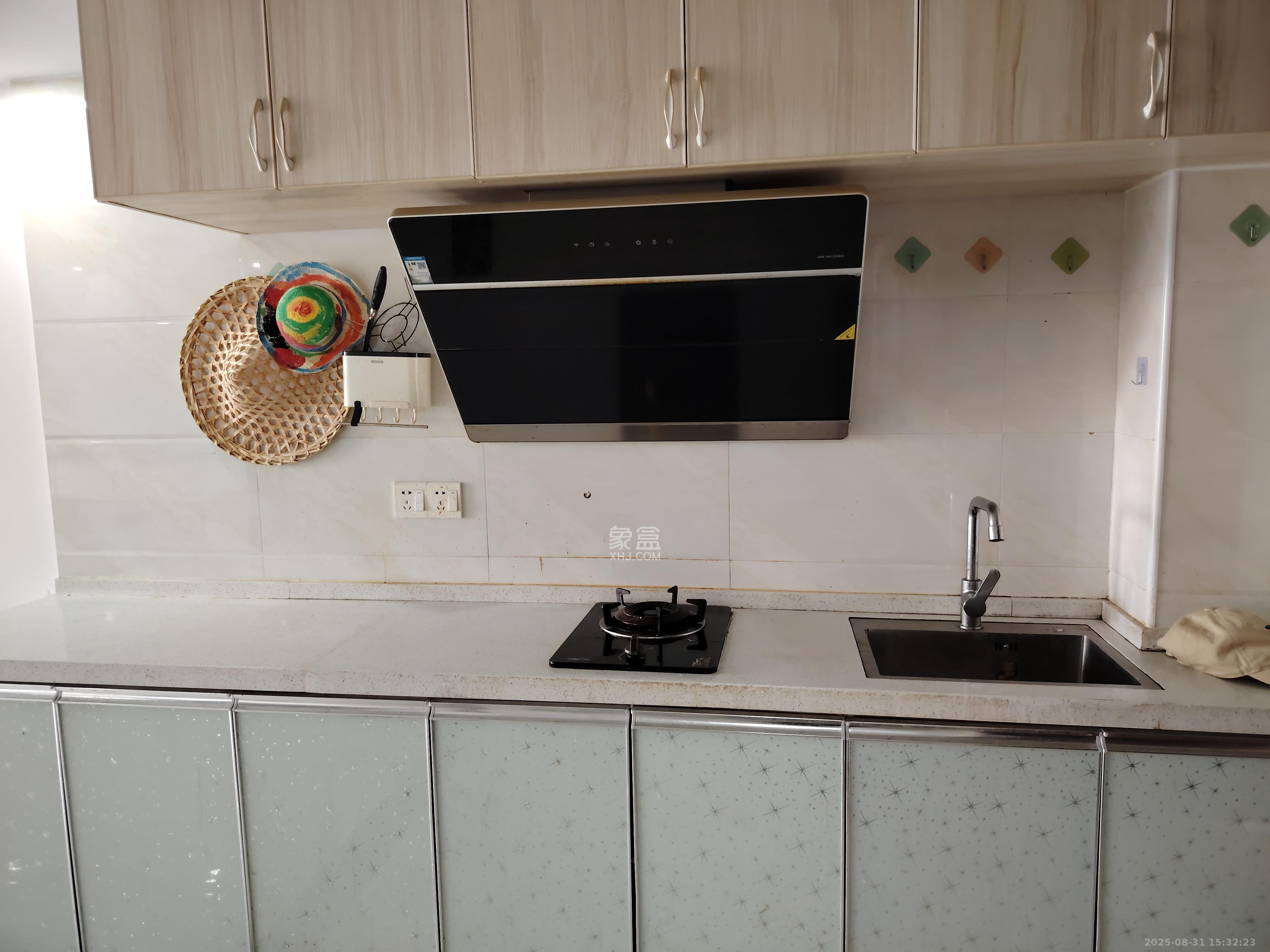 金科时代中心  1室0厅0卫    1700.0元/月室内图