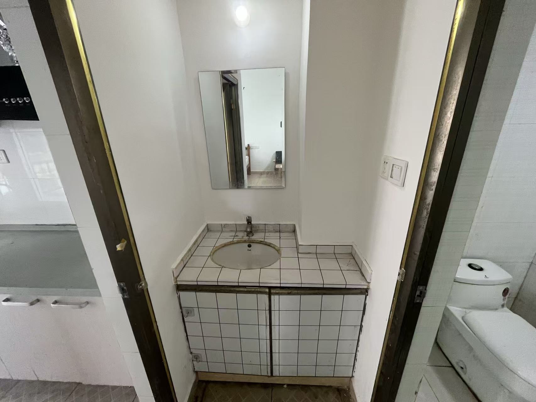 蓝海鑫城  1室1厅1卫   1200.00元/月室内图