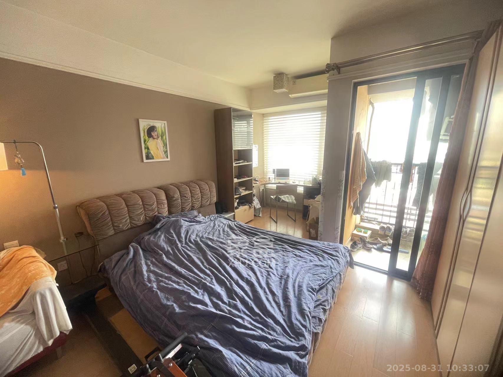 万科金色家园  1室1厅1卫    1600.0元/月室内图