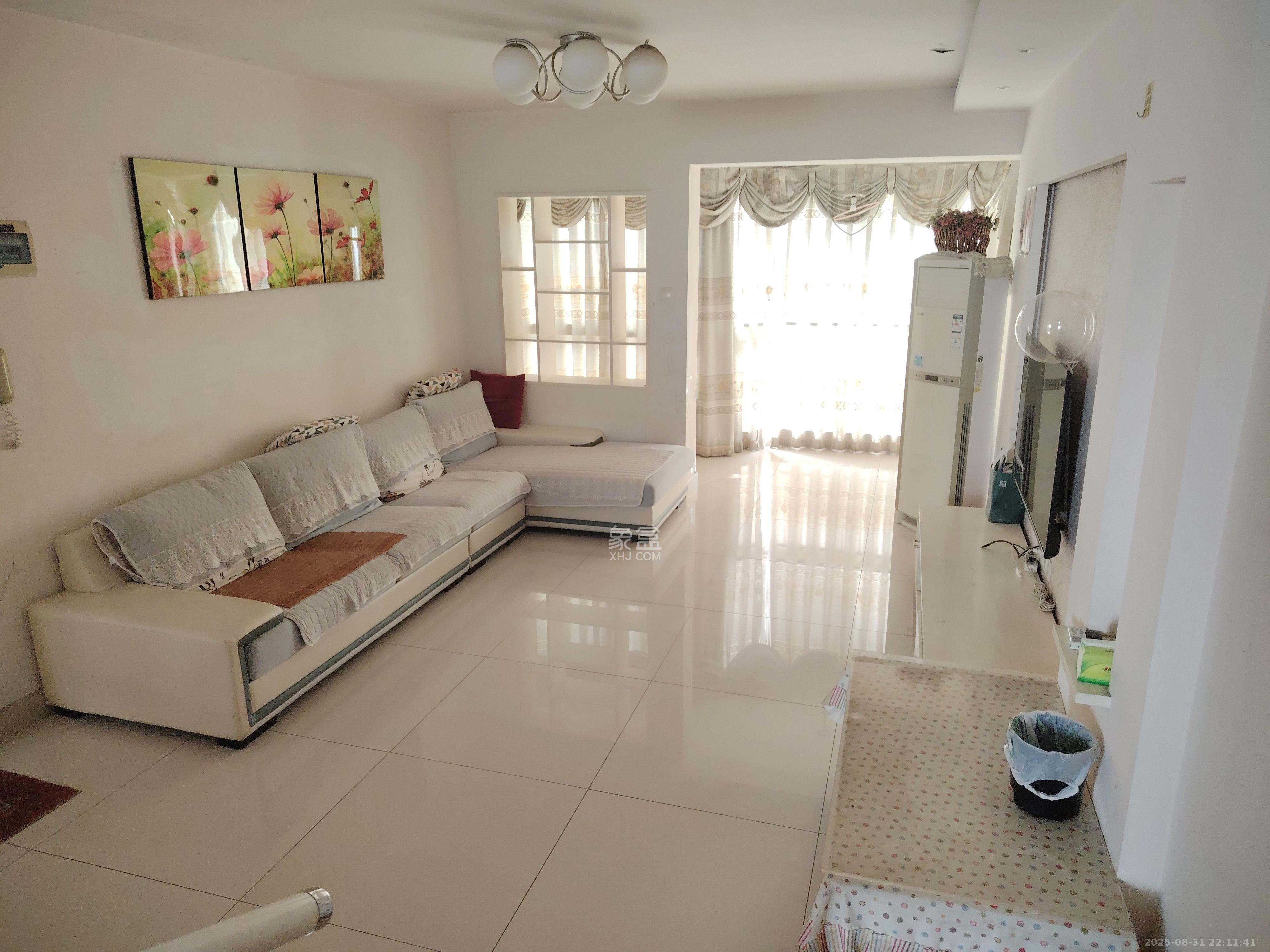 山水庭院  3室2厅2卫    2200.0元/月 山水庭院  3室2厅2卫    2200.0元/月