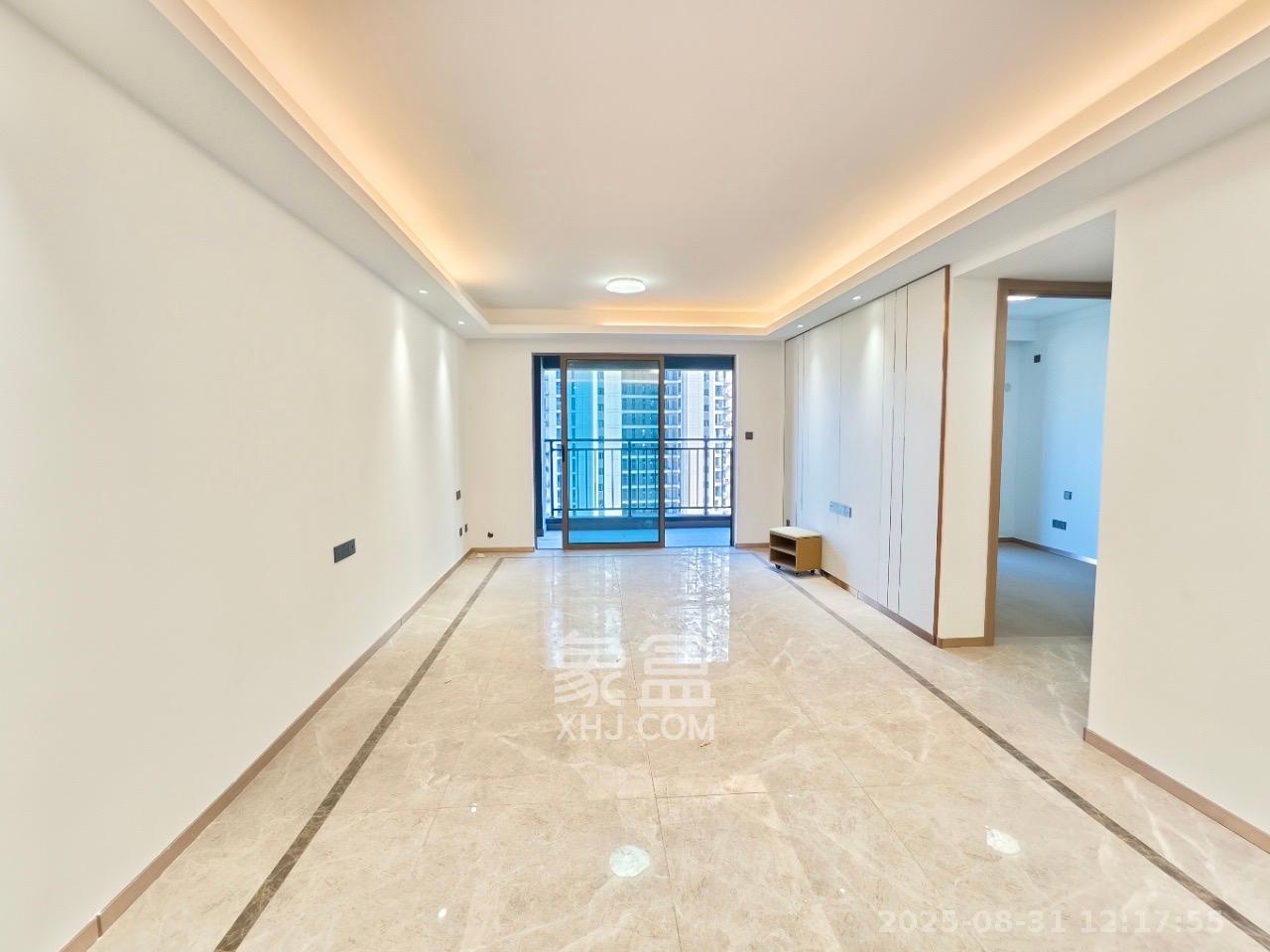 旭辉雨花郡 3室2厅2卫 3600.0元/月 旭辉雨花郡 3室2厅2卫 3600.0元/月室内图