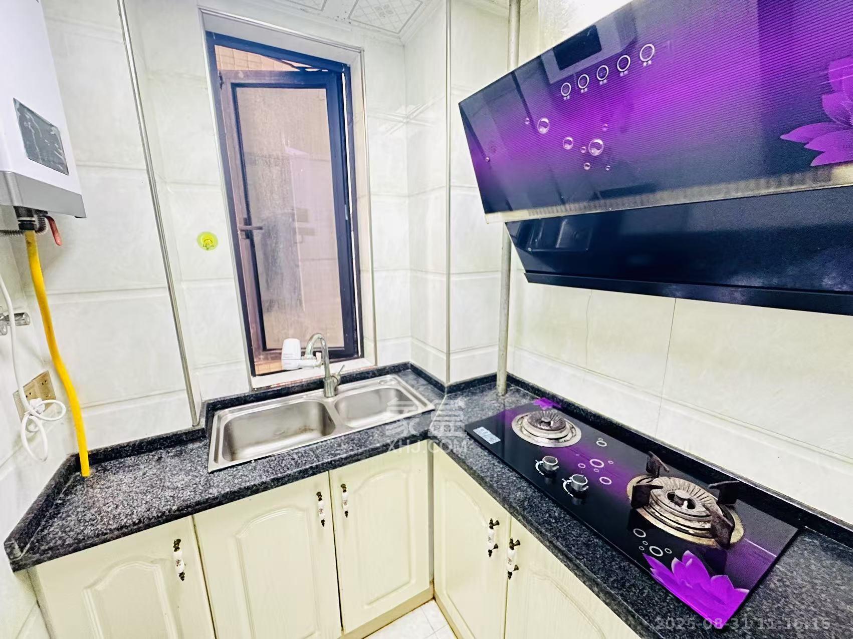 达美D6区  1室1厅1卫    1800.0元/月室内图