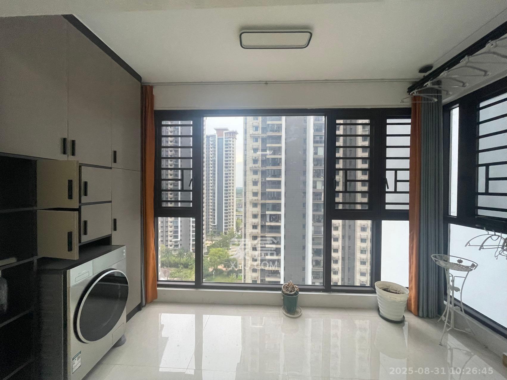 恒大文化旅游城B区  4室2厅2卫    2500.0元/月 恒大文化旅游城B区  4室2厅2卫    2500.0元/月室内图