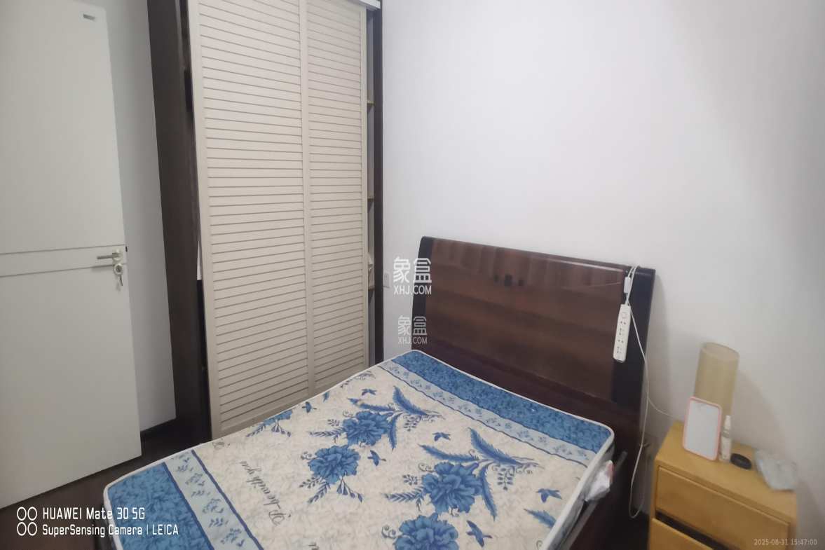 柠檬丽都 3室2厅1卫 2700.0元/月 柠檬丽都 3室2厅1卫 2700.0元/月室内图