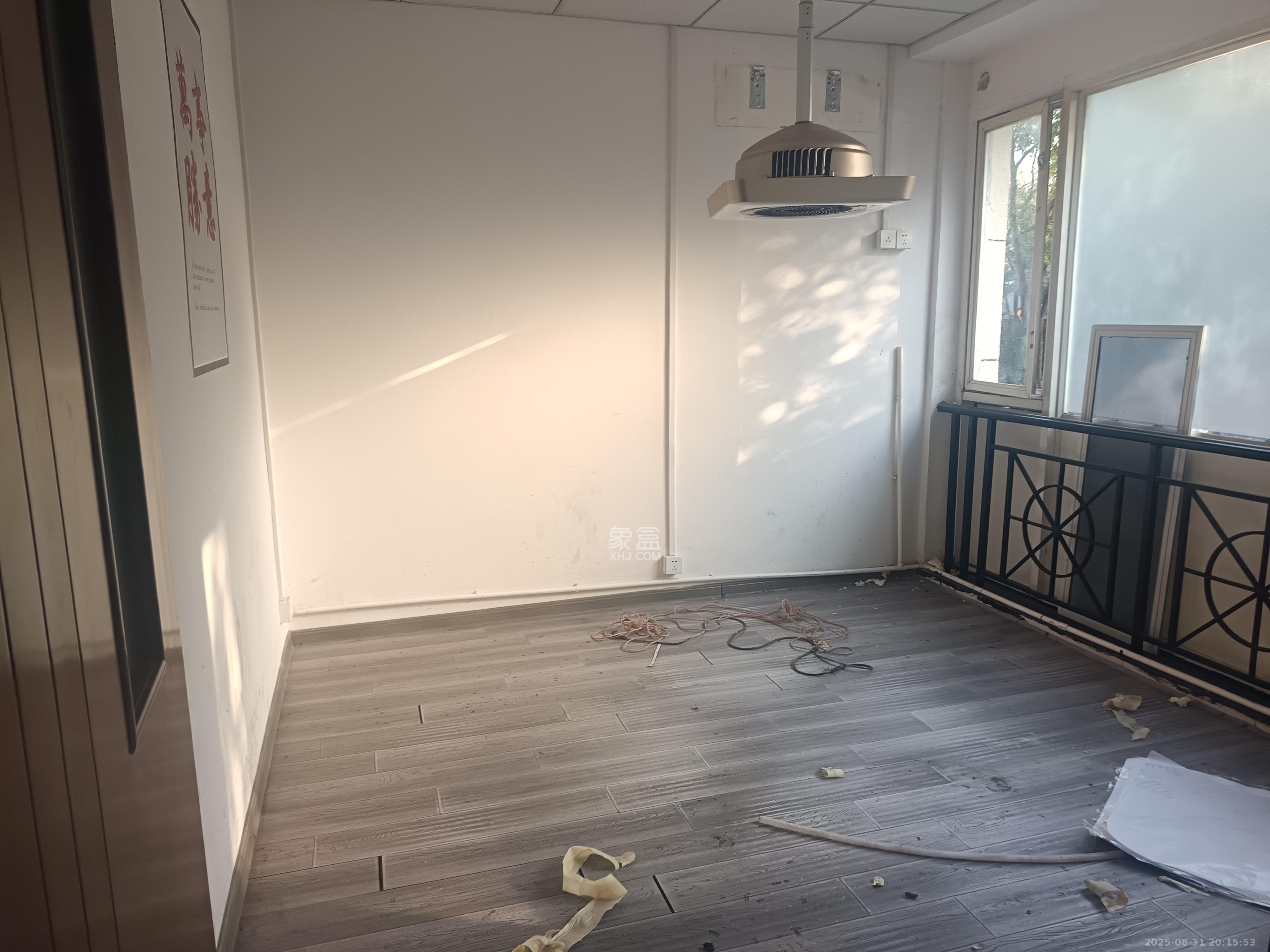 开源鑫阁  1室1厅1卫    1111.0元/月室内图